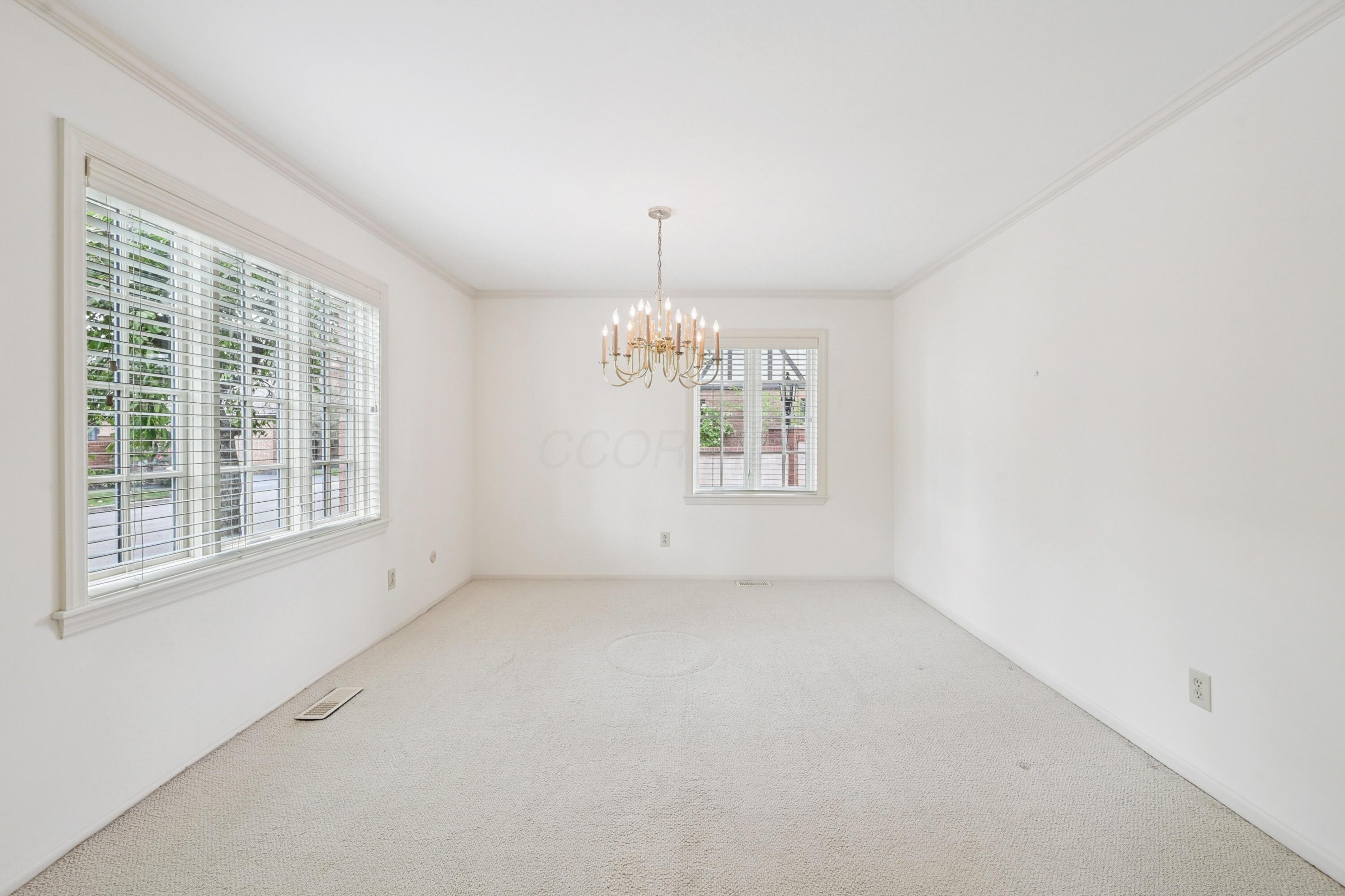 1352 La Rochelle Drive