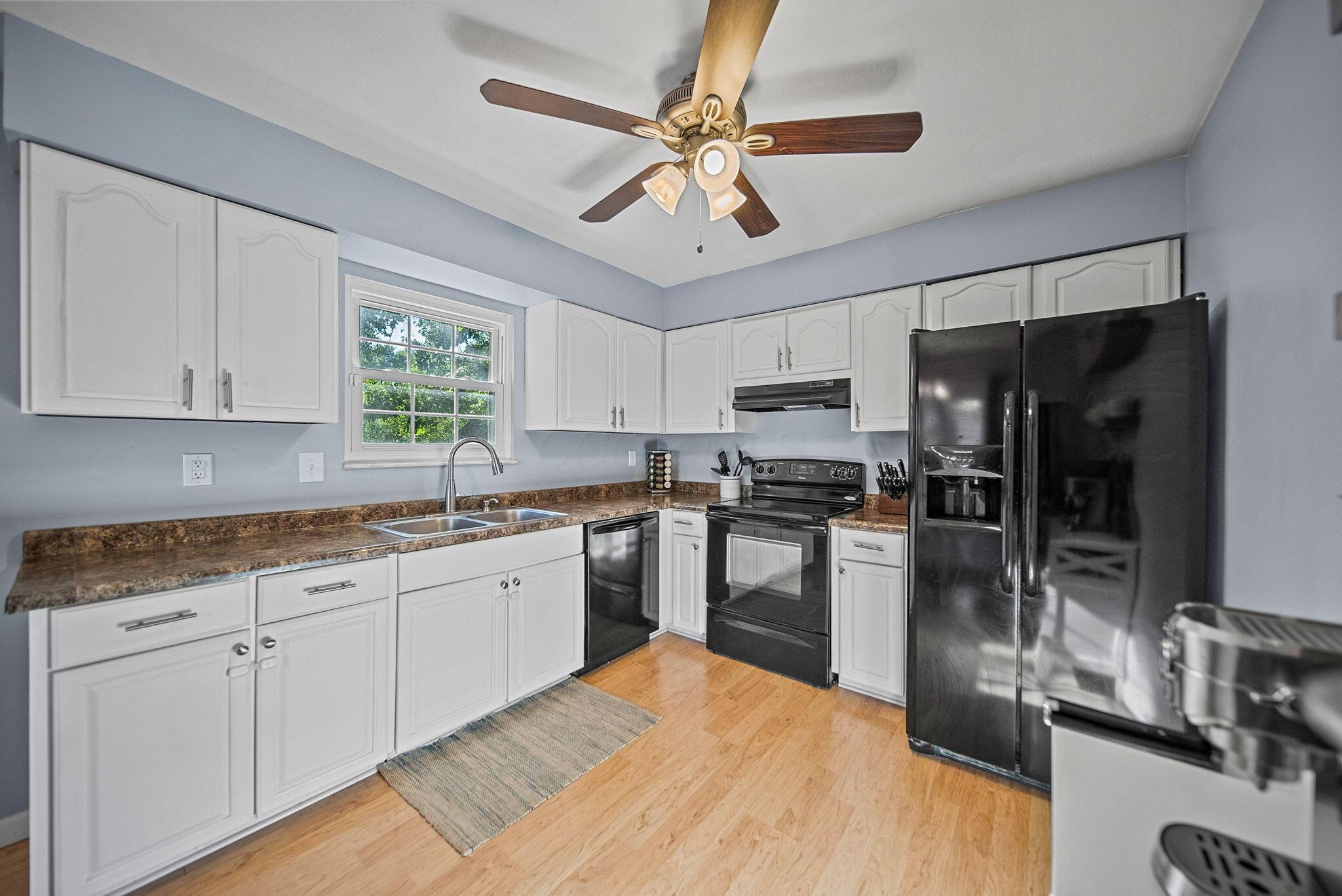 8511 Seabright Drive