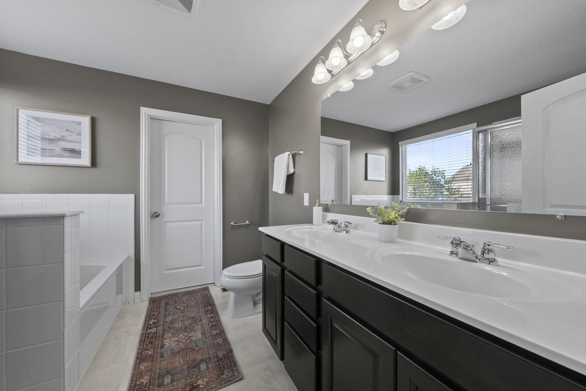 5962 Bricklin Street