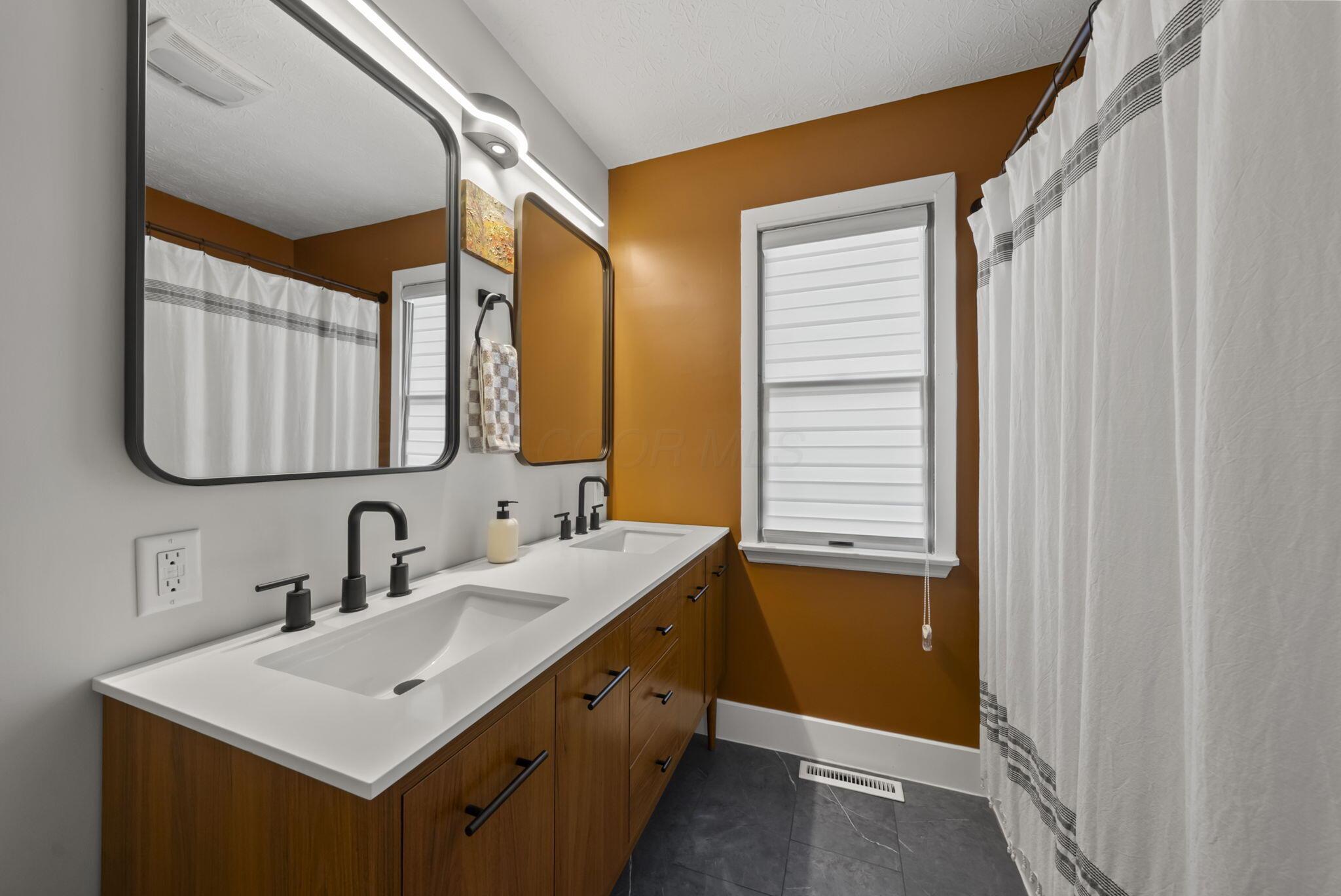 573 Rutherford Avenue