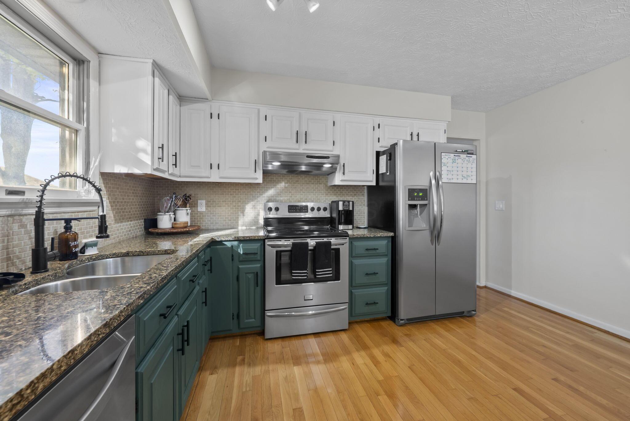 573 Rutherford Avenue