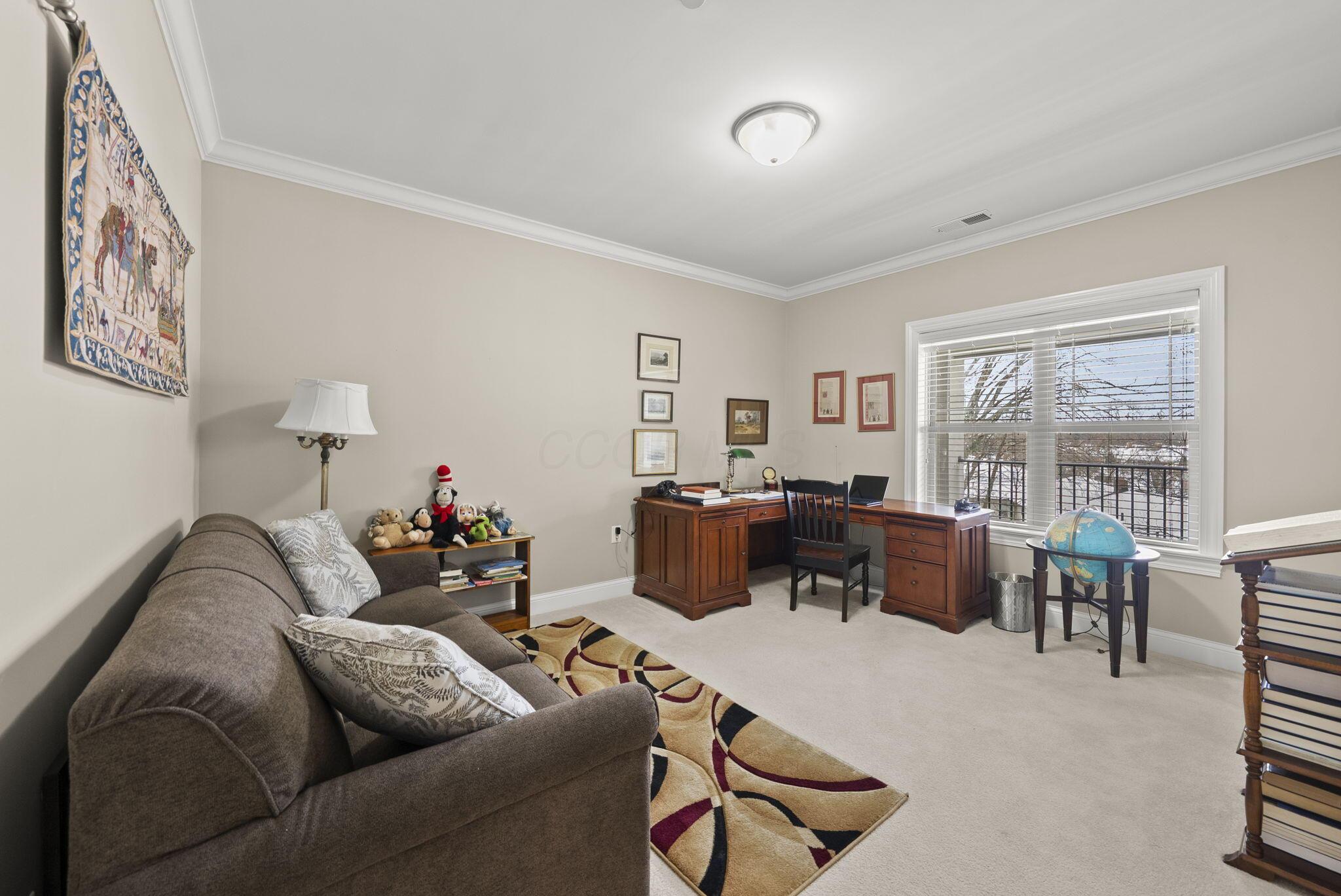 3175 Tremont Road, 313