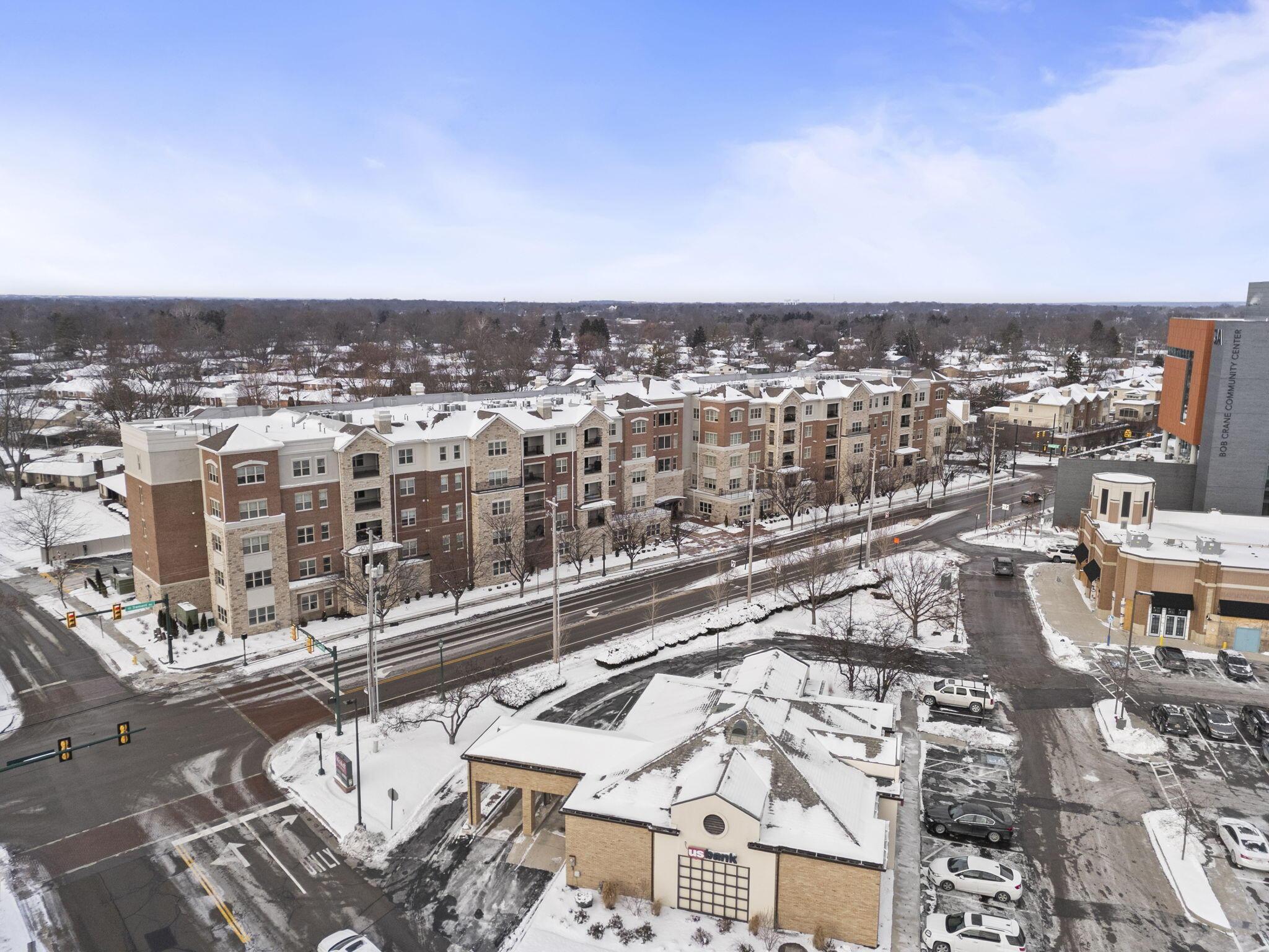 3175 Tremont Road, 313