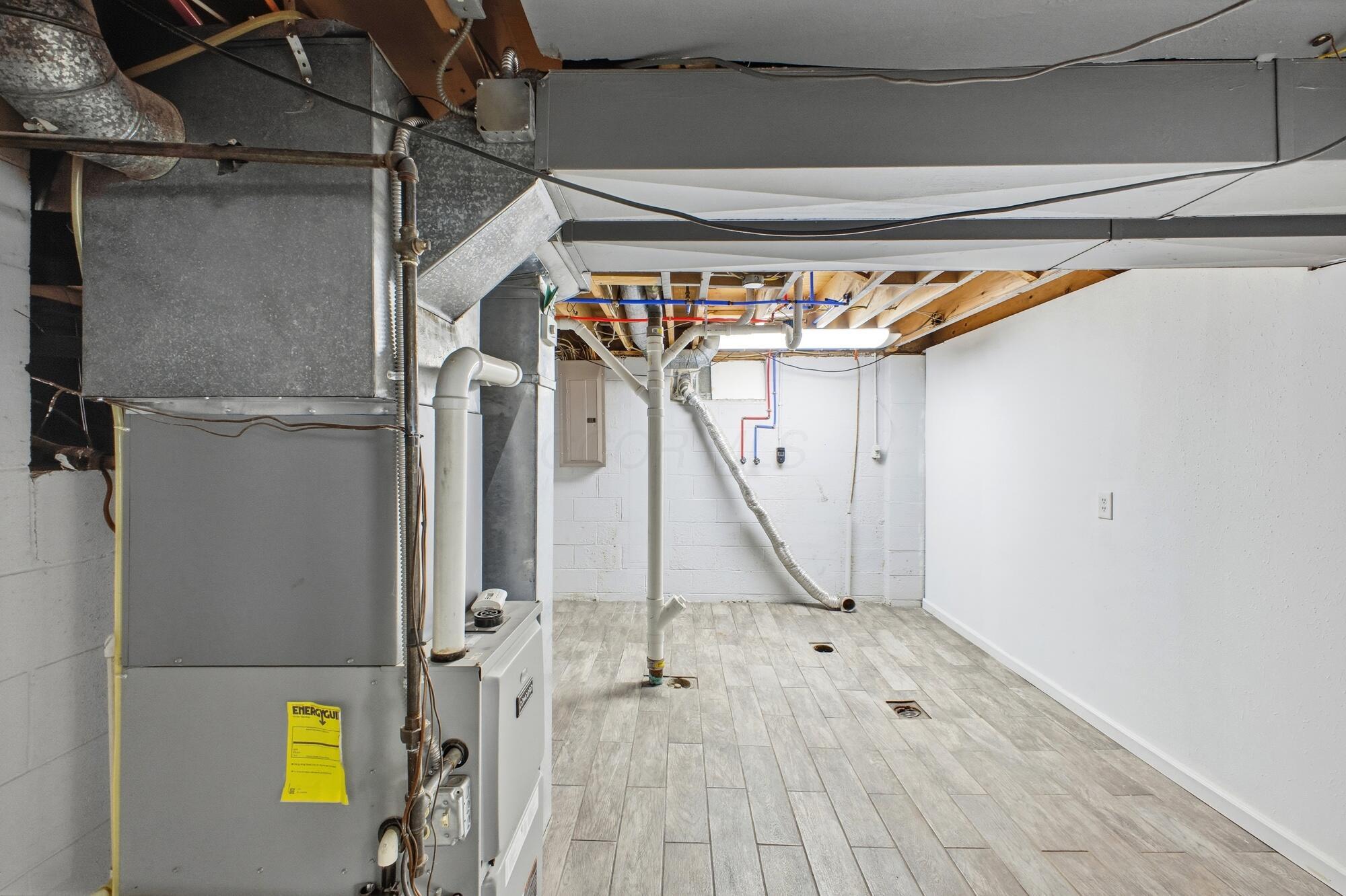 5577 Cherrywood Road