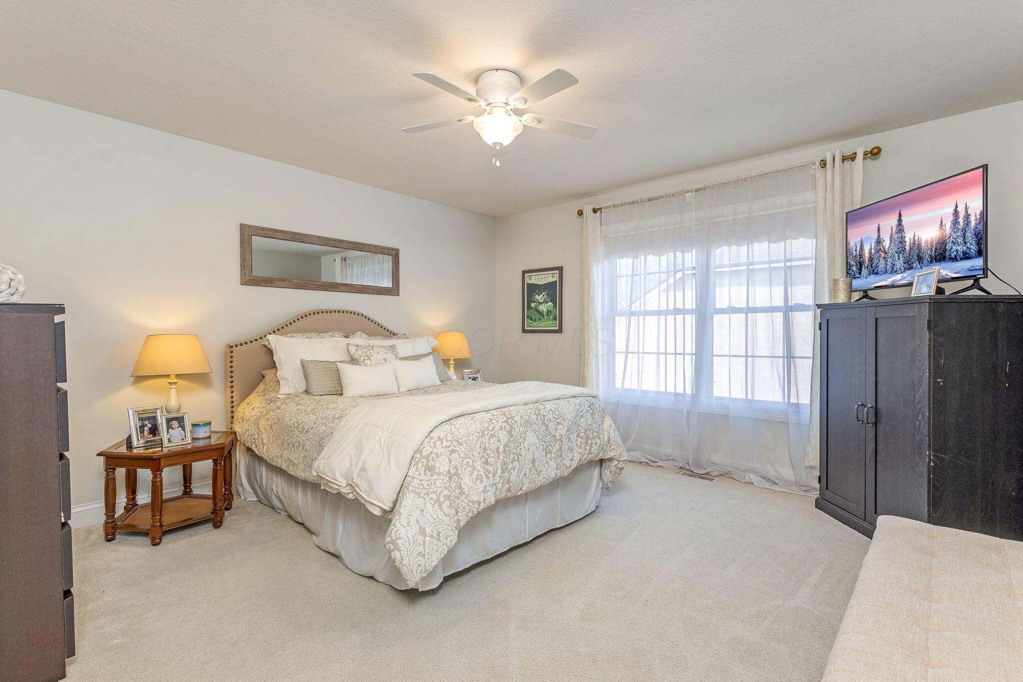 6226 Lampton Pond Drive