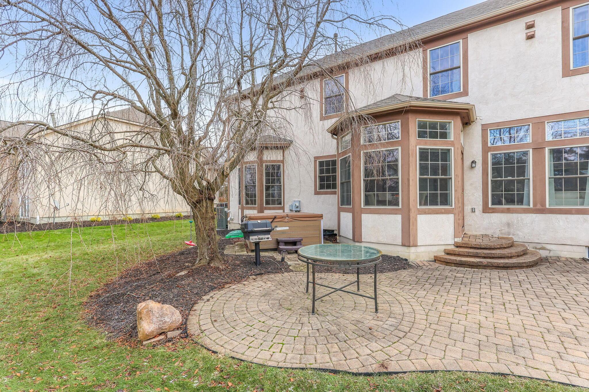 6226 Lampton Pond Drive