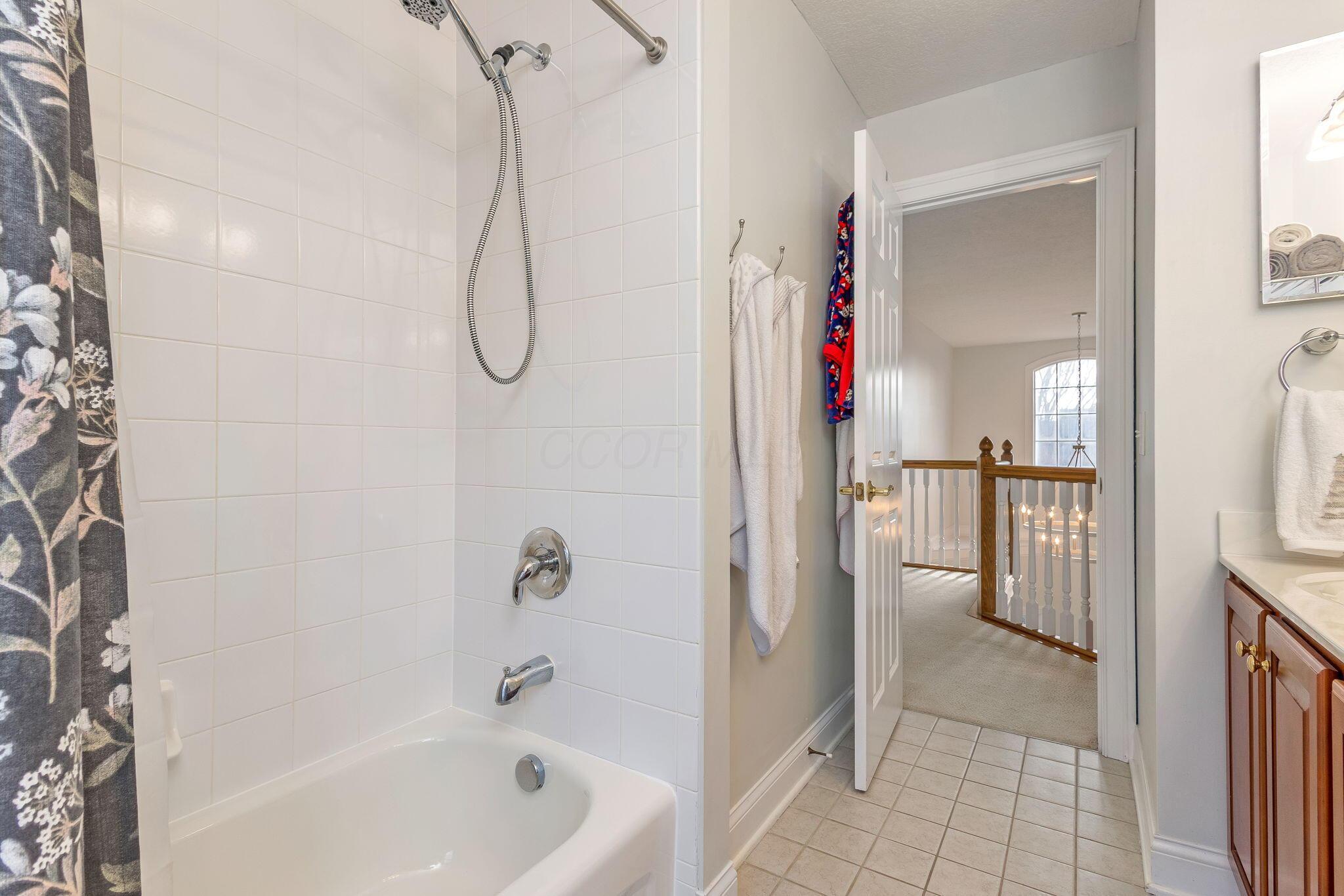 6226 Lampton Pond Drive