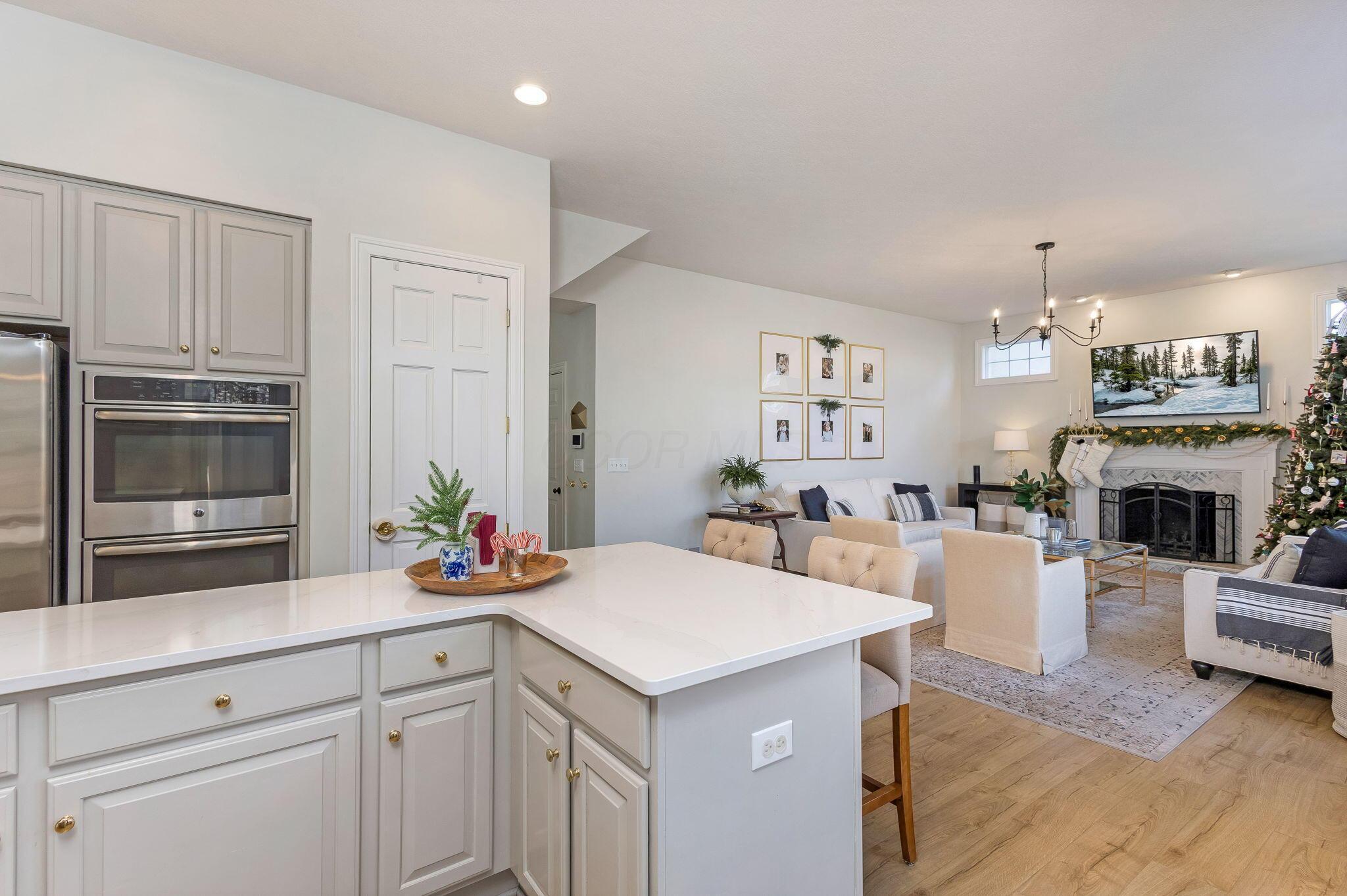 6226 Lampton Pond Drive