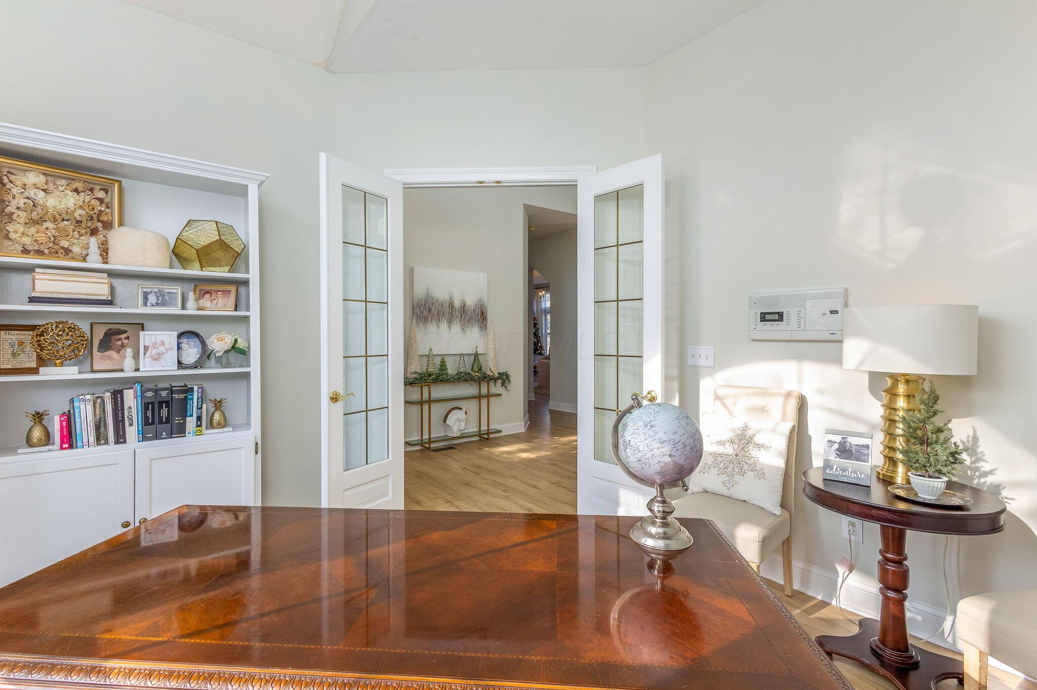 6226 Lampton Pond Drive