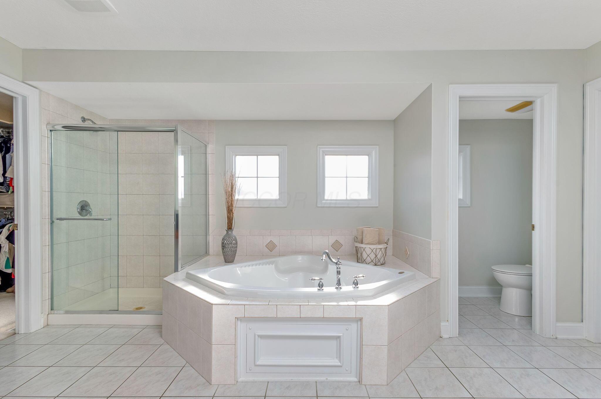 6226 Lampton Pond Drive