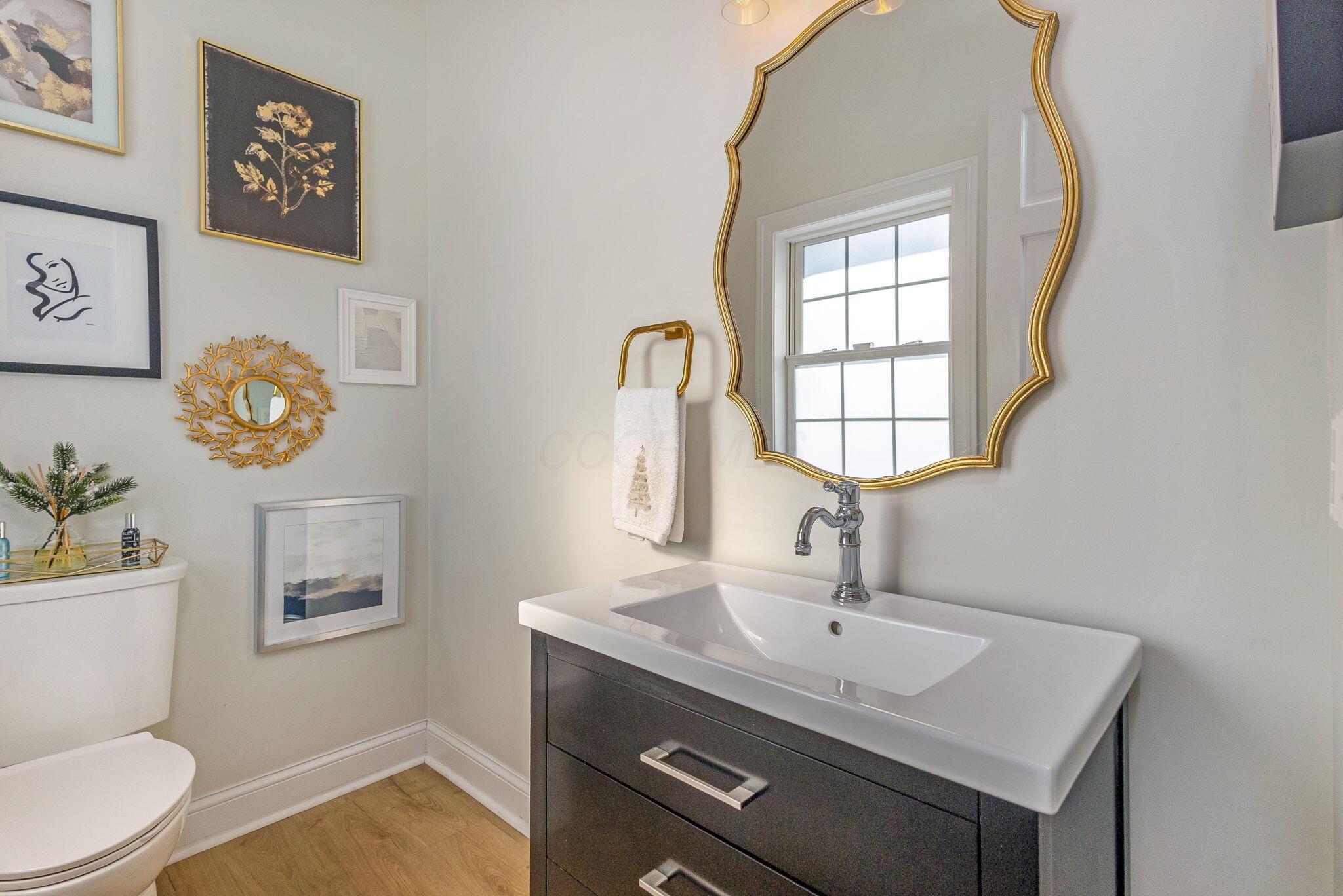 6226 Lampton Pond Drive