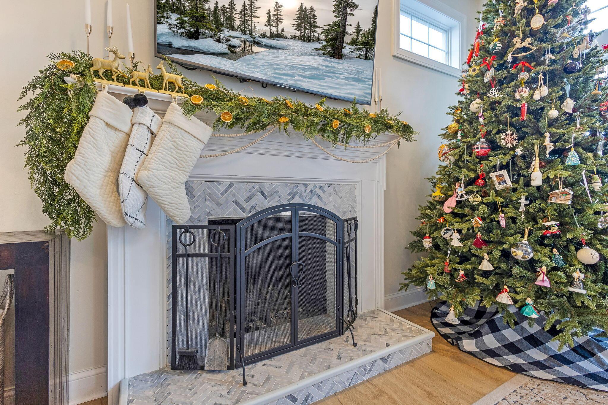 6226 Lampton Pond Drive