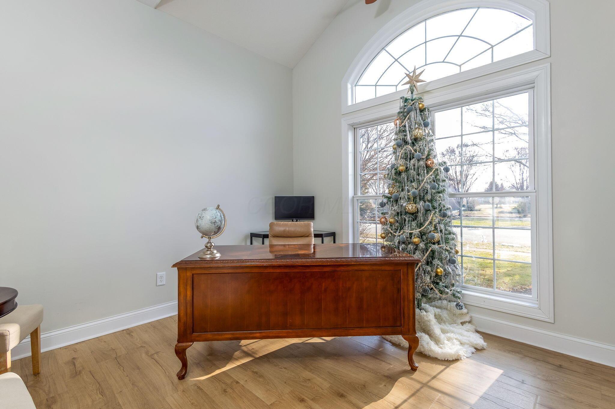 6226 Lampton Pond Drive