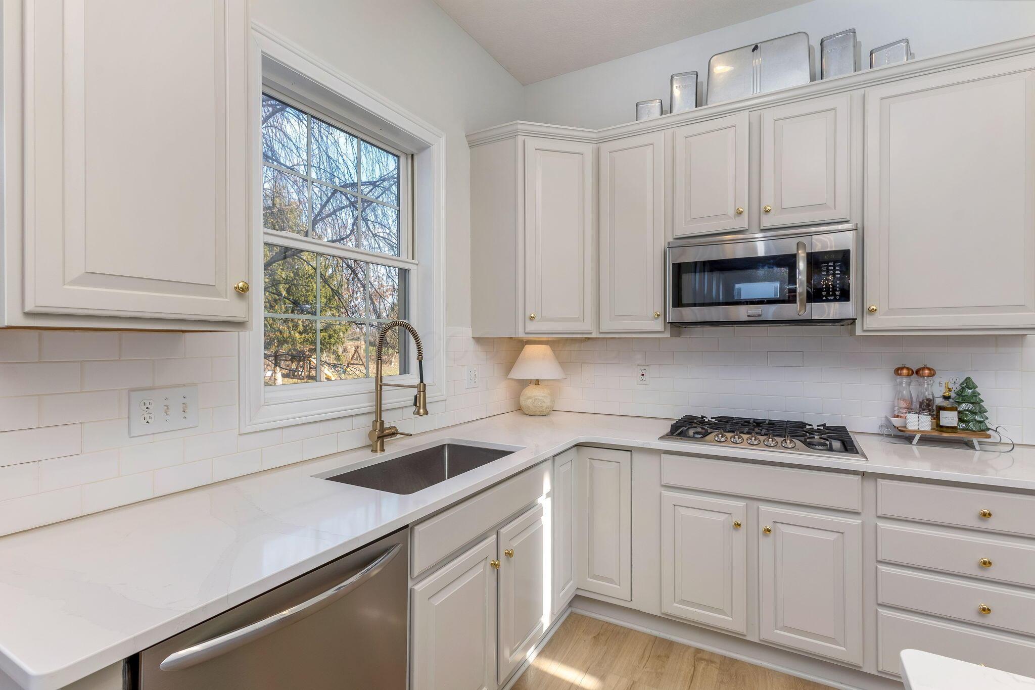 6226 Lampton Pond Drive