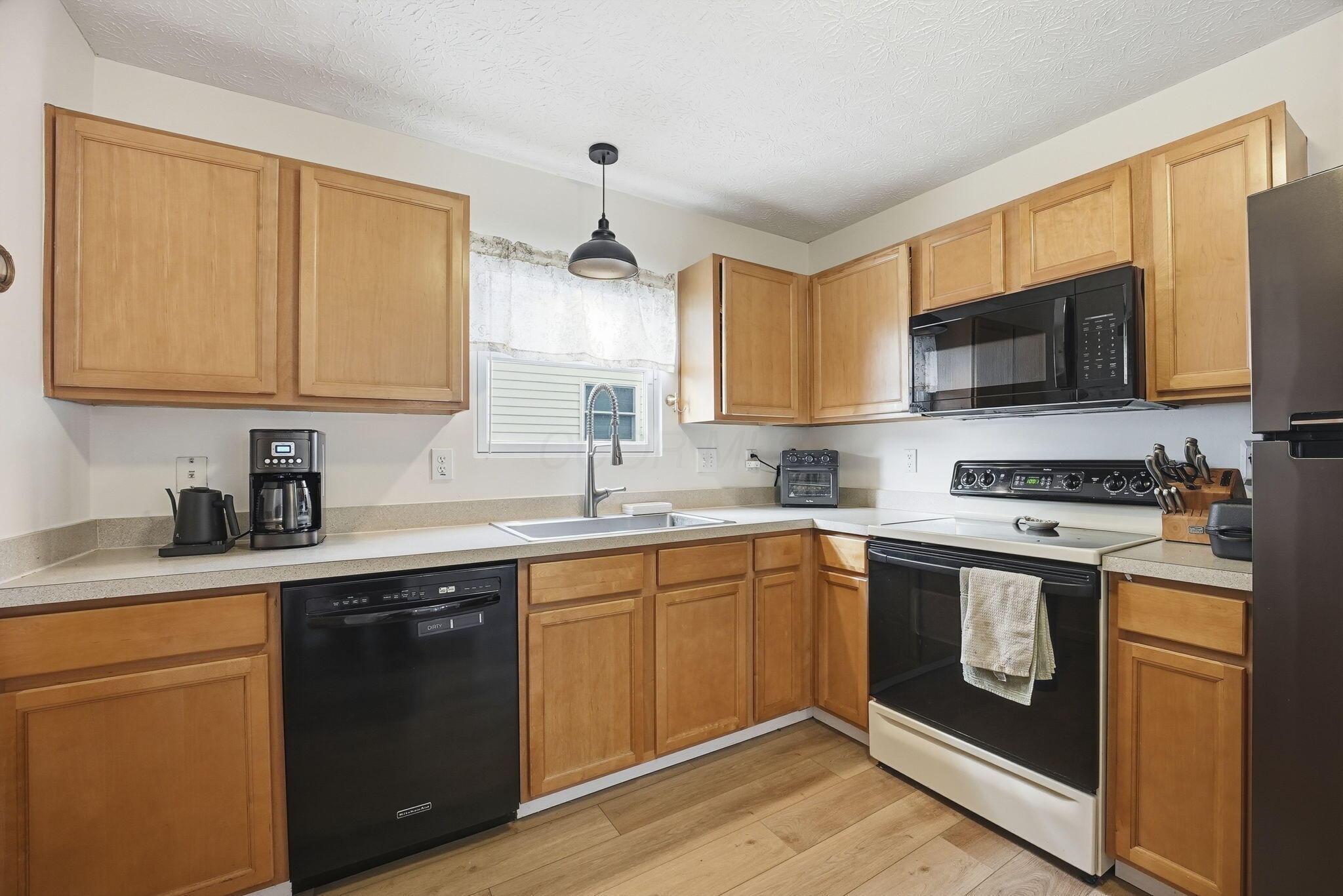 1385 Geranium Drive, 266