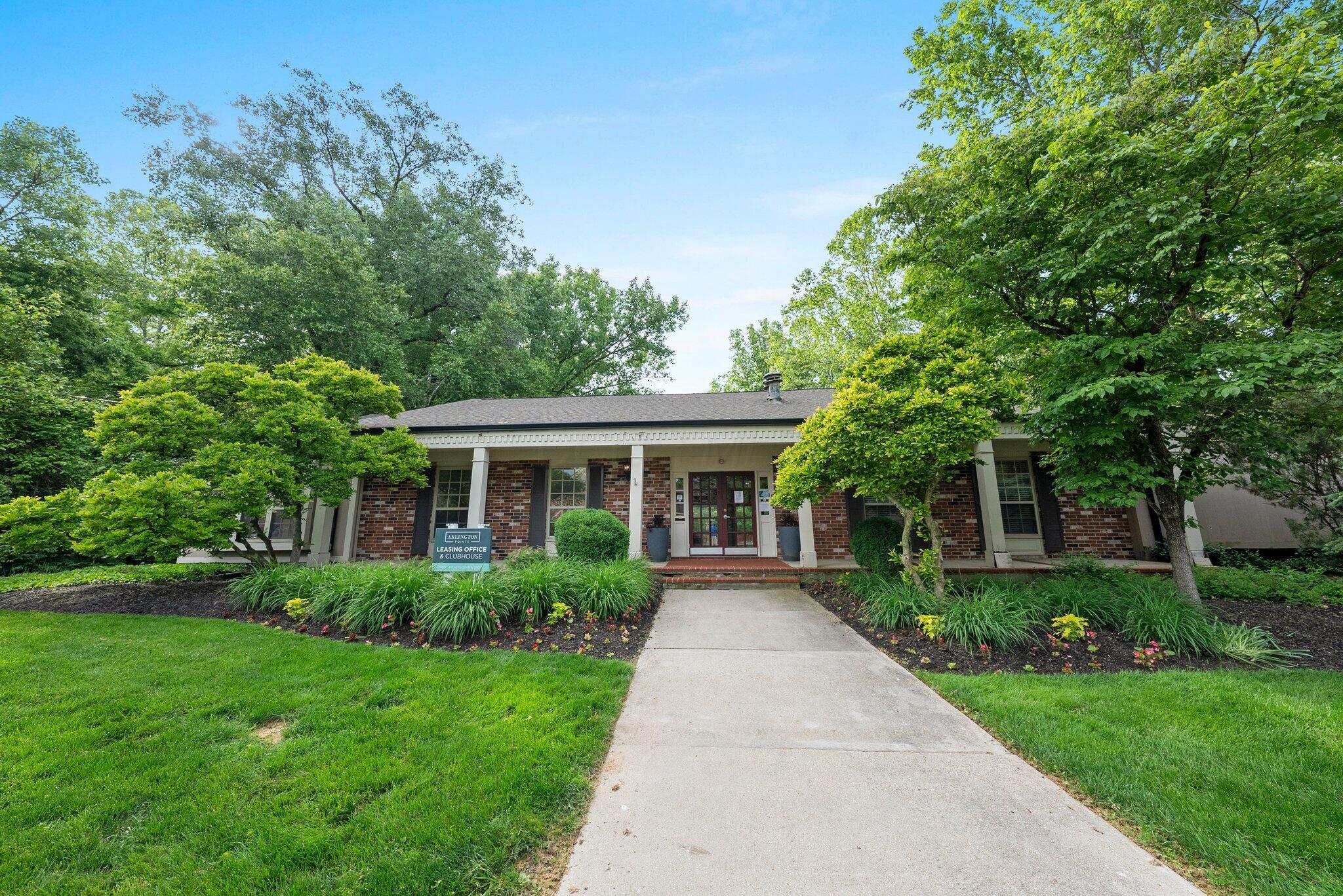 2560 Scioto View Lane