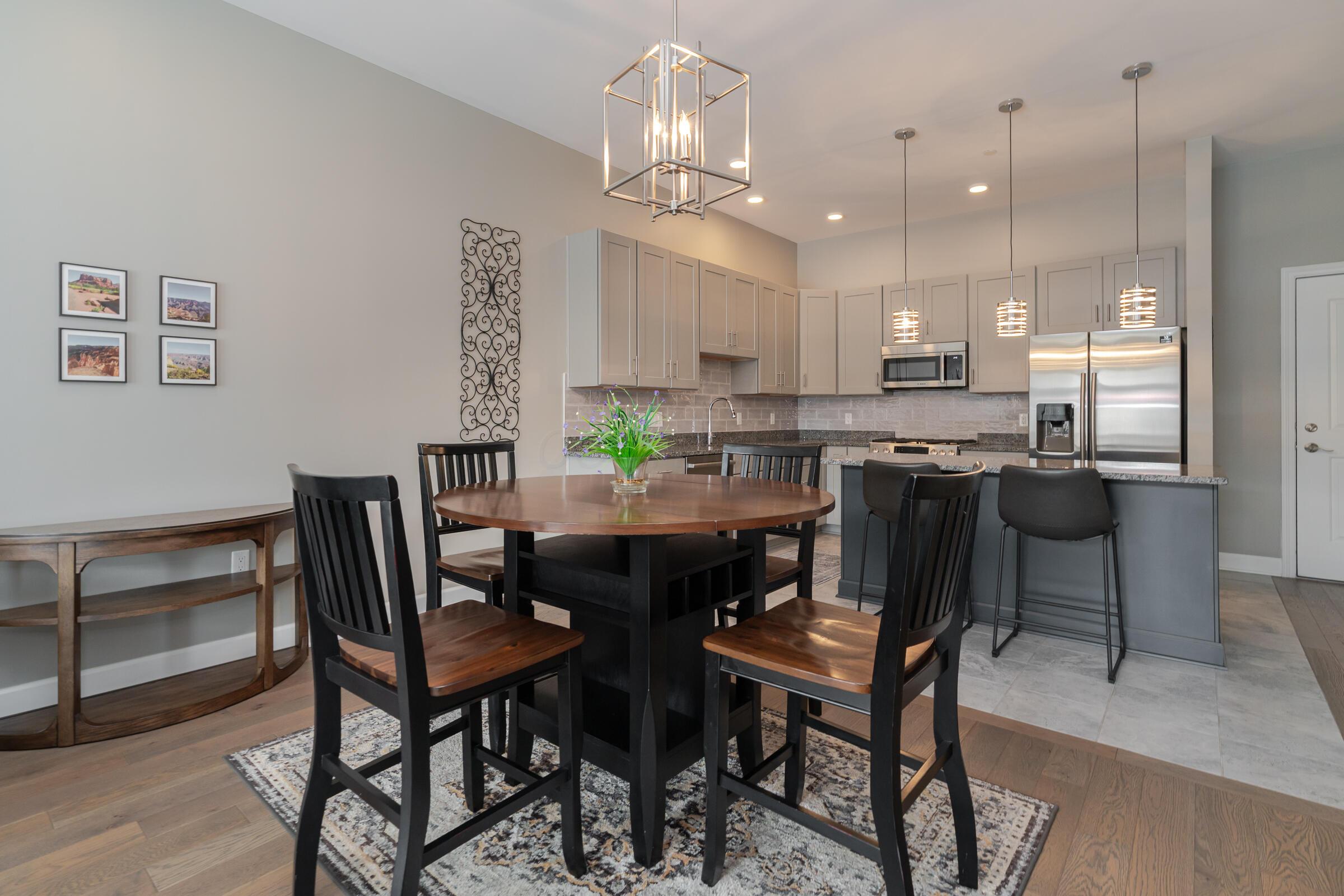 828 Bobcat Avenue, 204