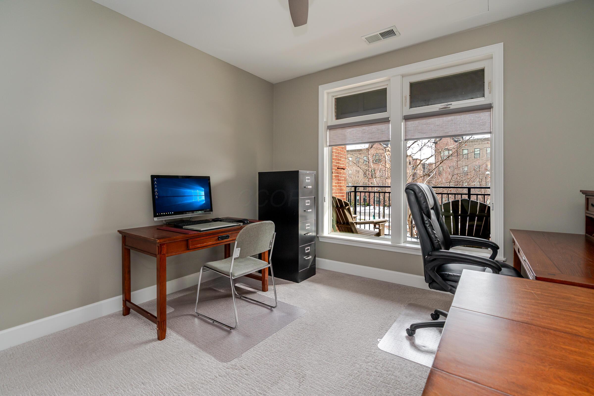 828 Bobcat Avenue, 204