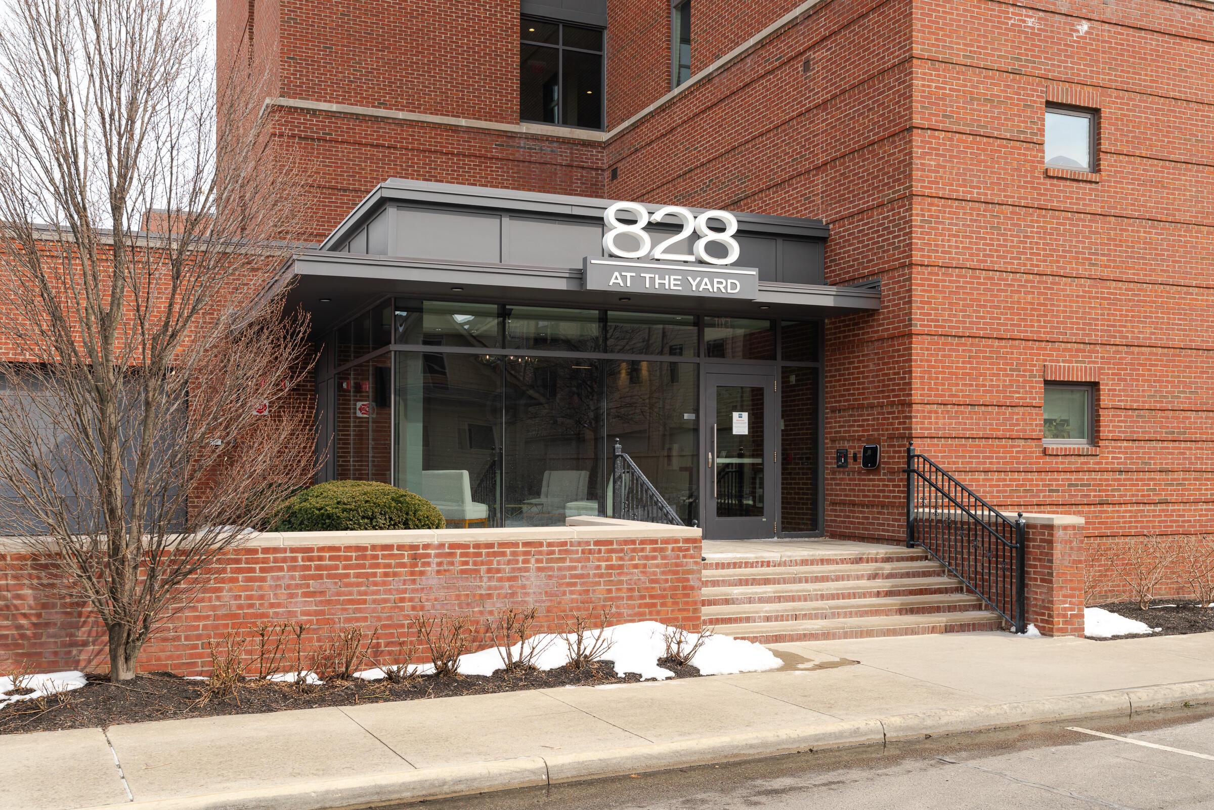 828 Bobcat Avenue, 204