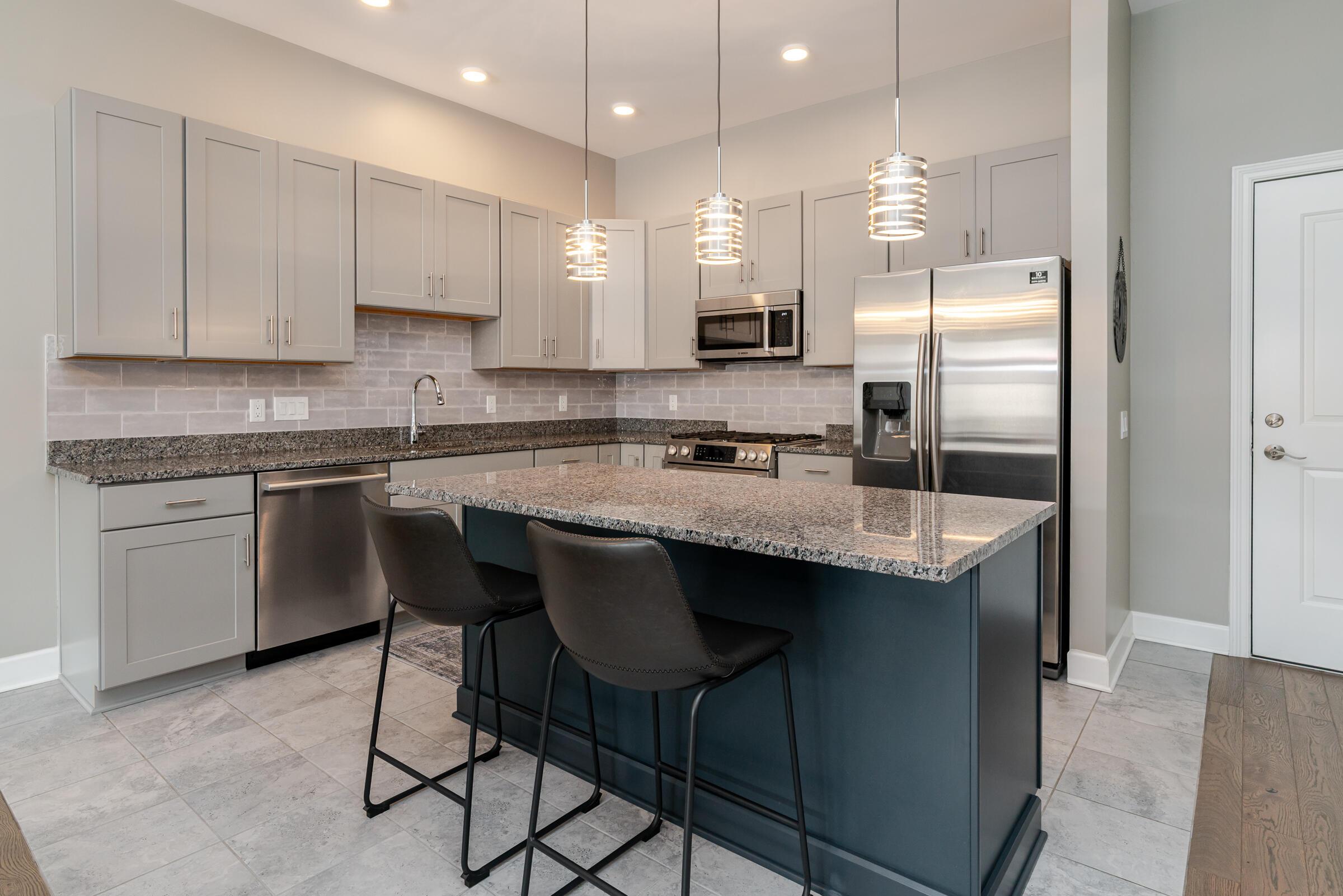 828 Bobcat Avenue, 204