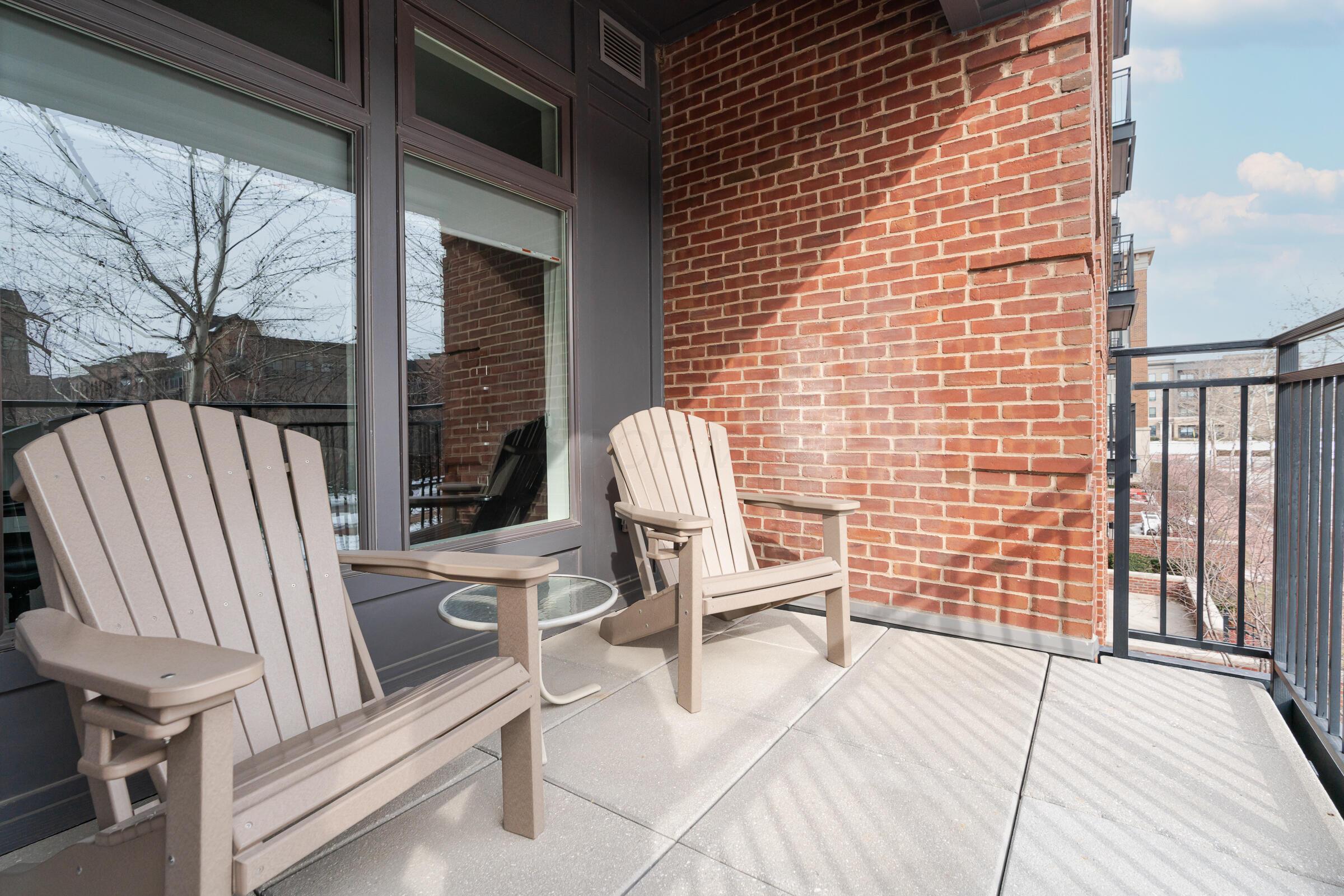 828 Bobcat Avenue, 204