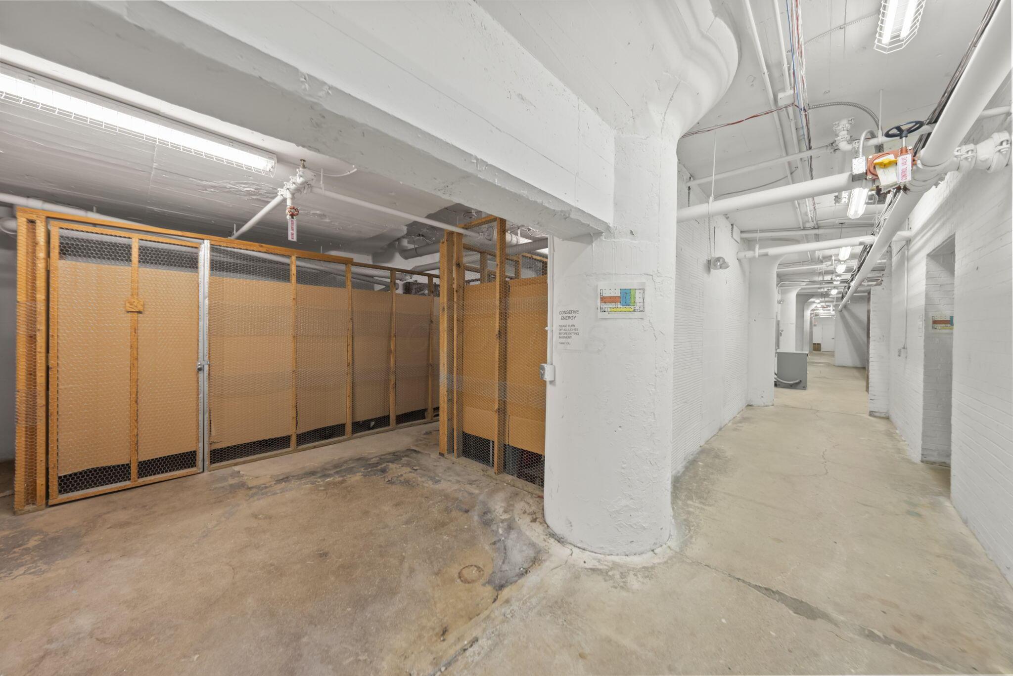 221 N Front Street, 202