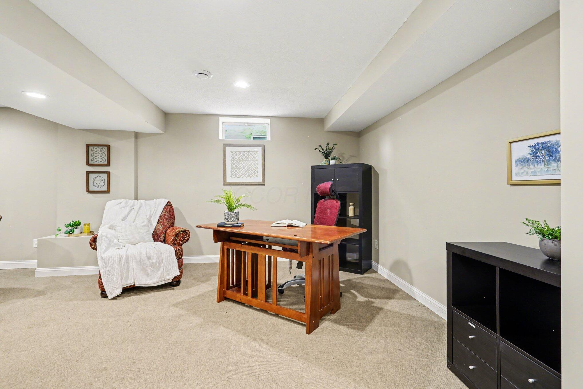 8092 Lombard Way