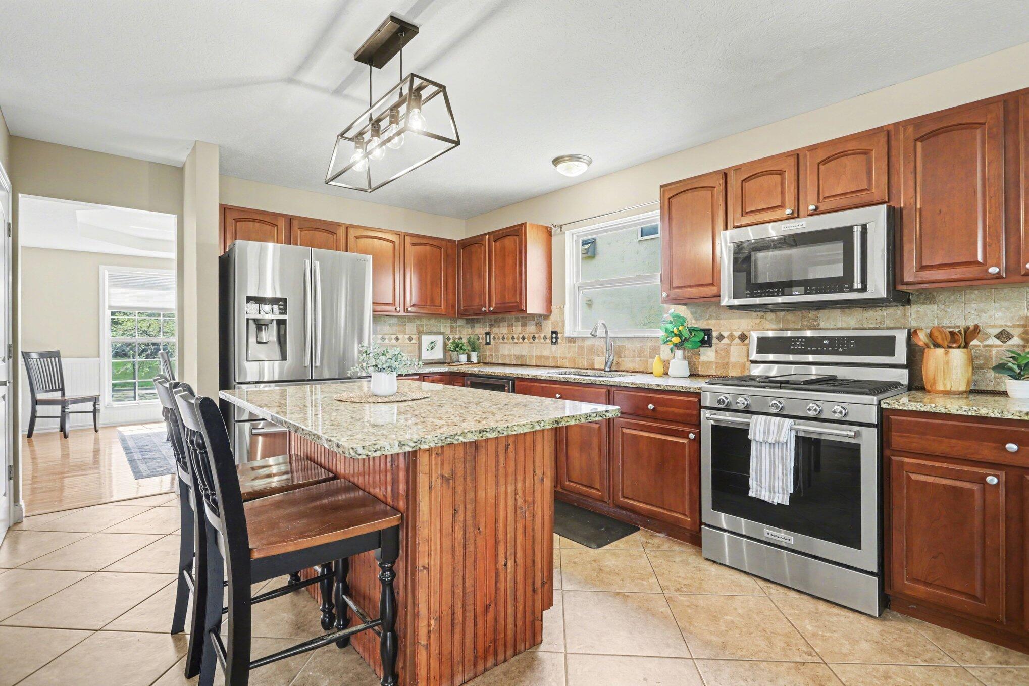 8092 Lombard Way