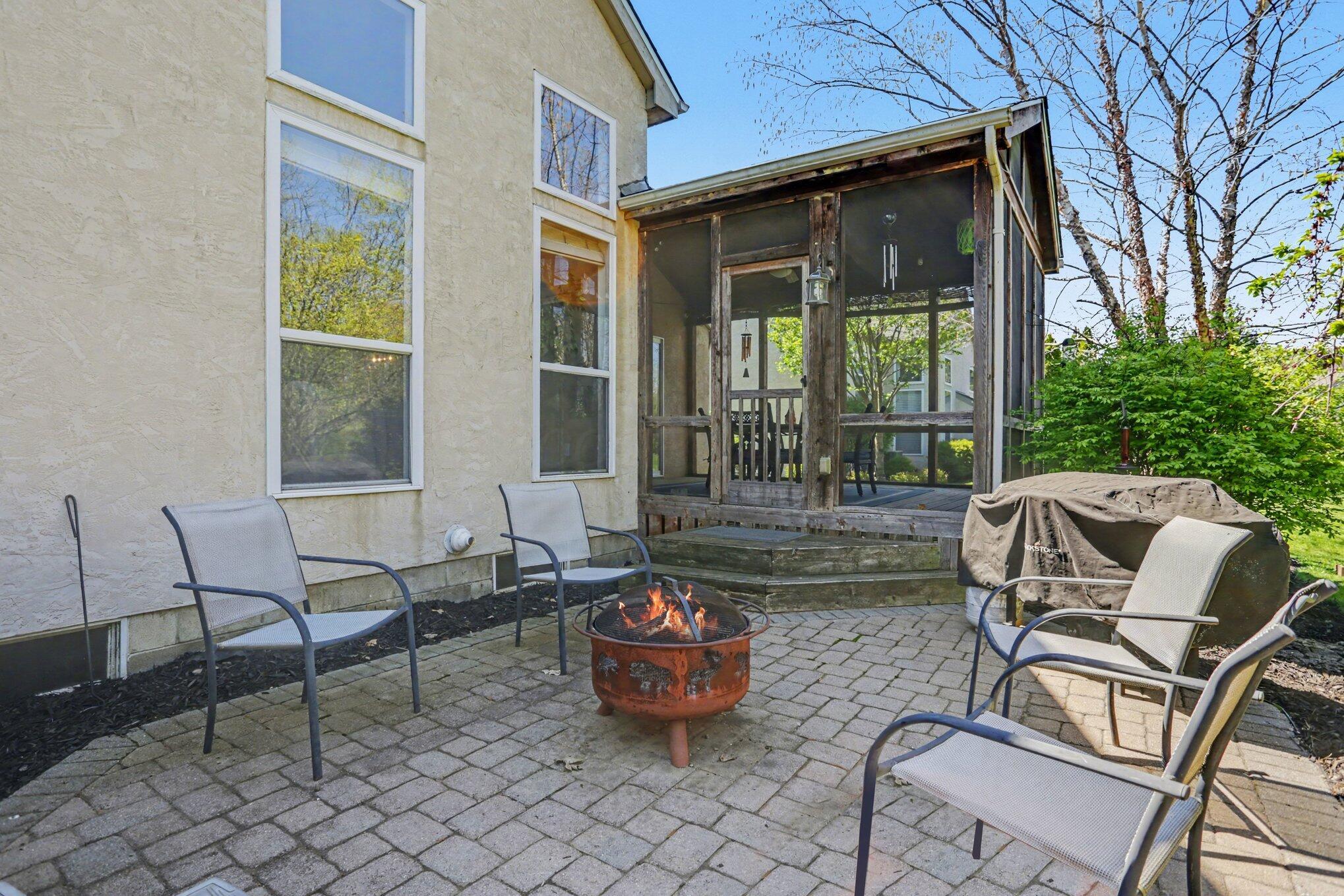 8092 Lombard Way