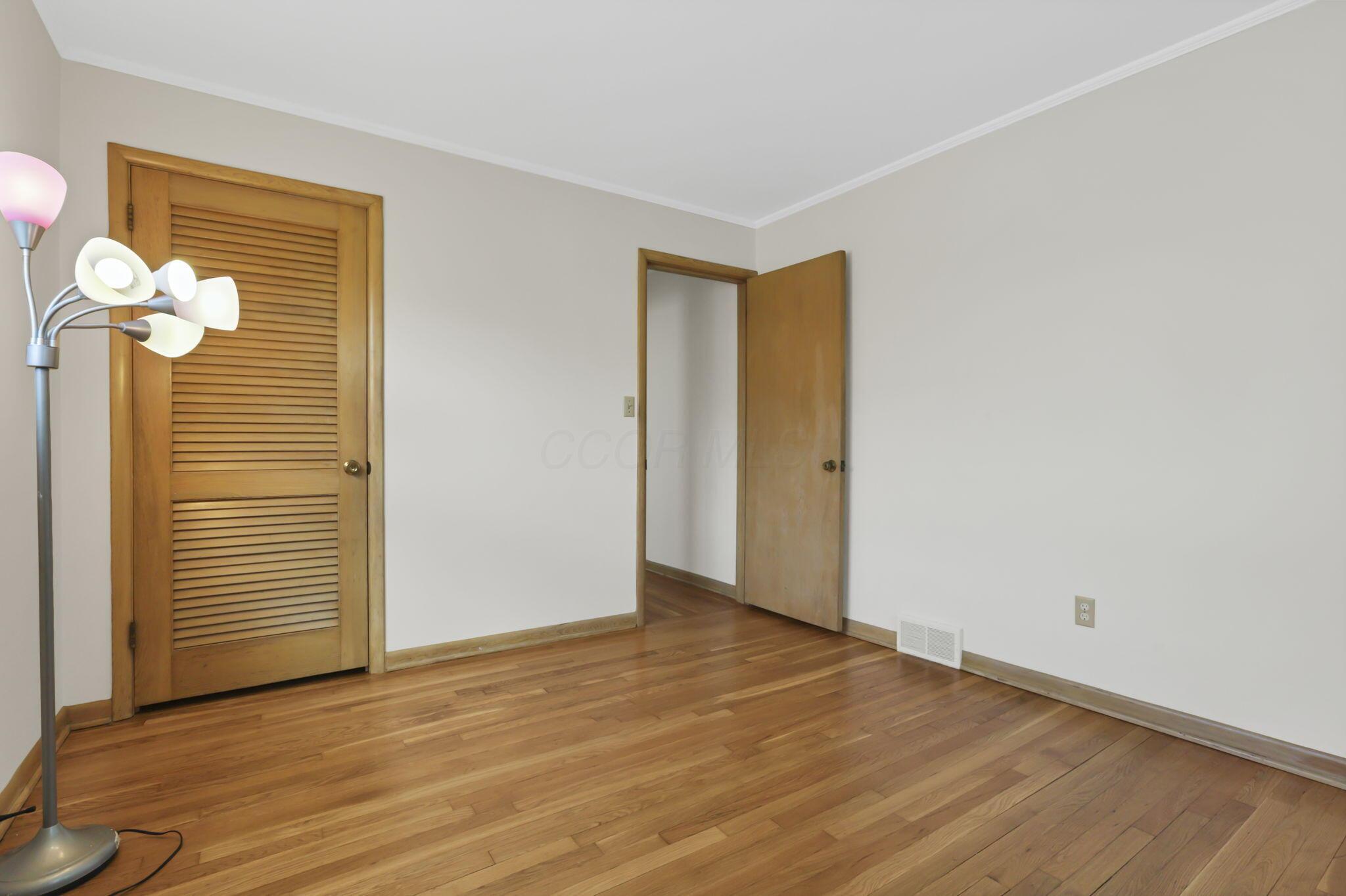 2123 Nayland Road