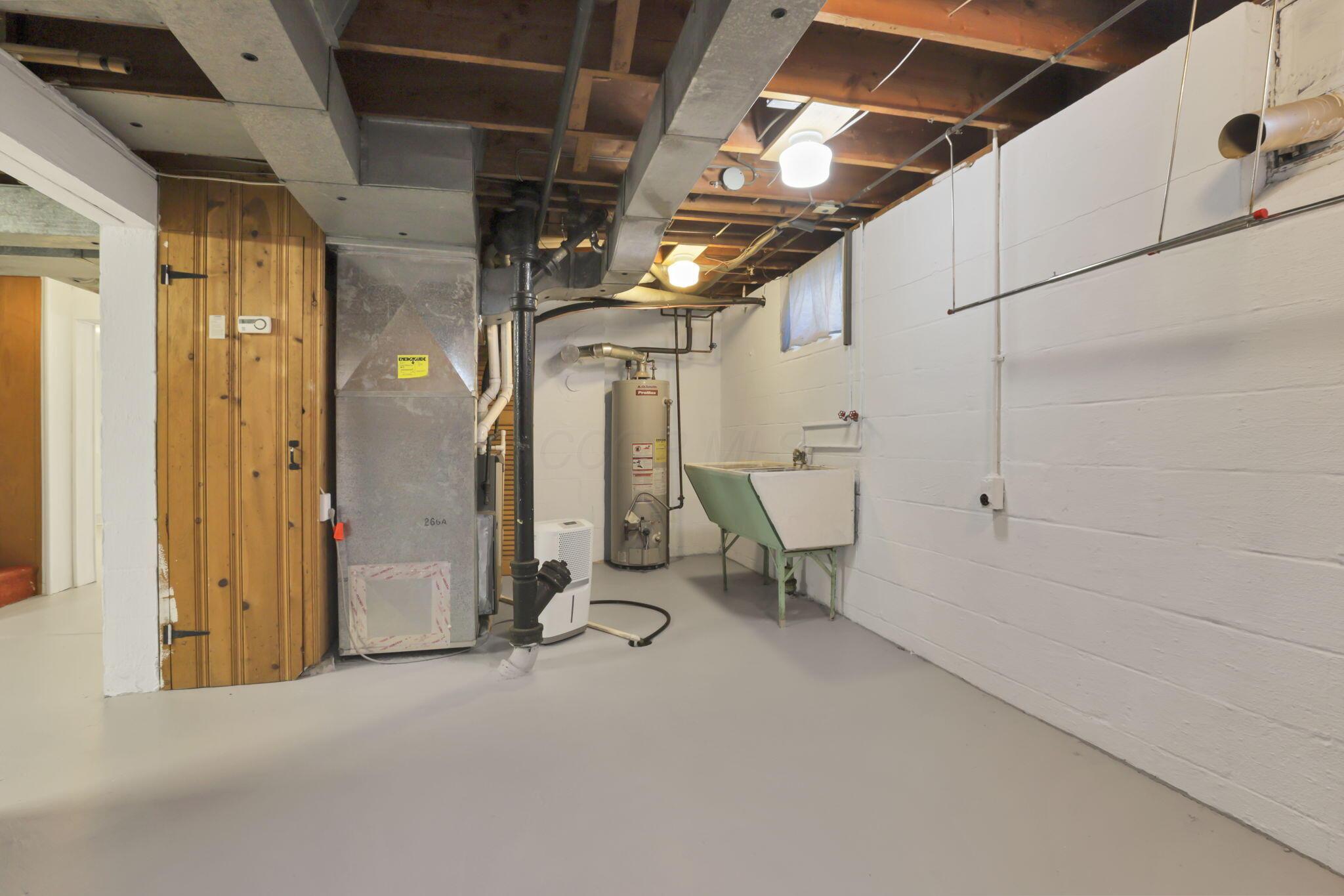 2123 Nayland Road