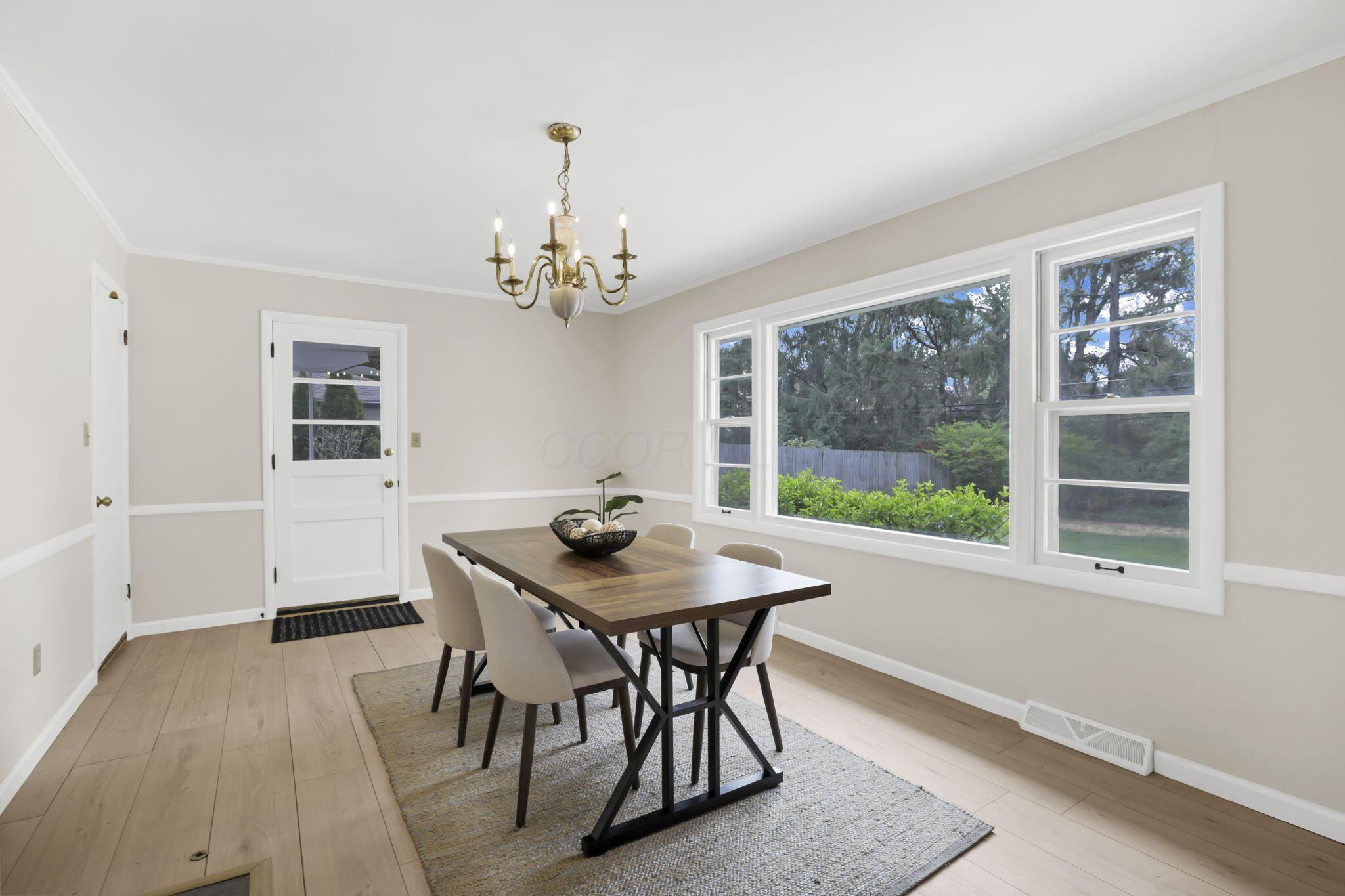 2123 Nayland Road