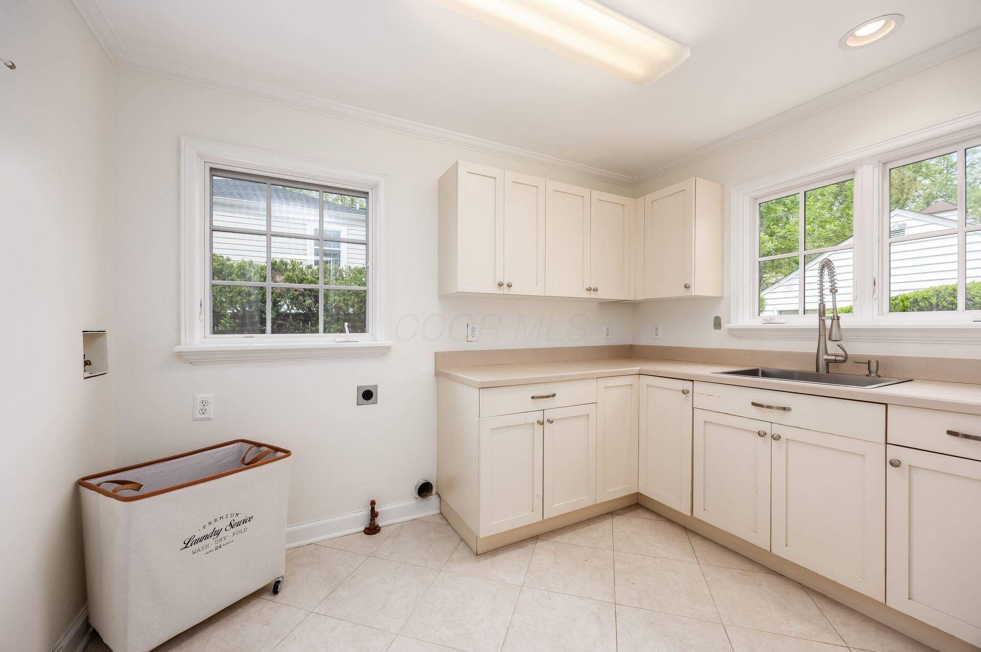 2324 Abington Road