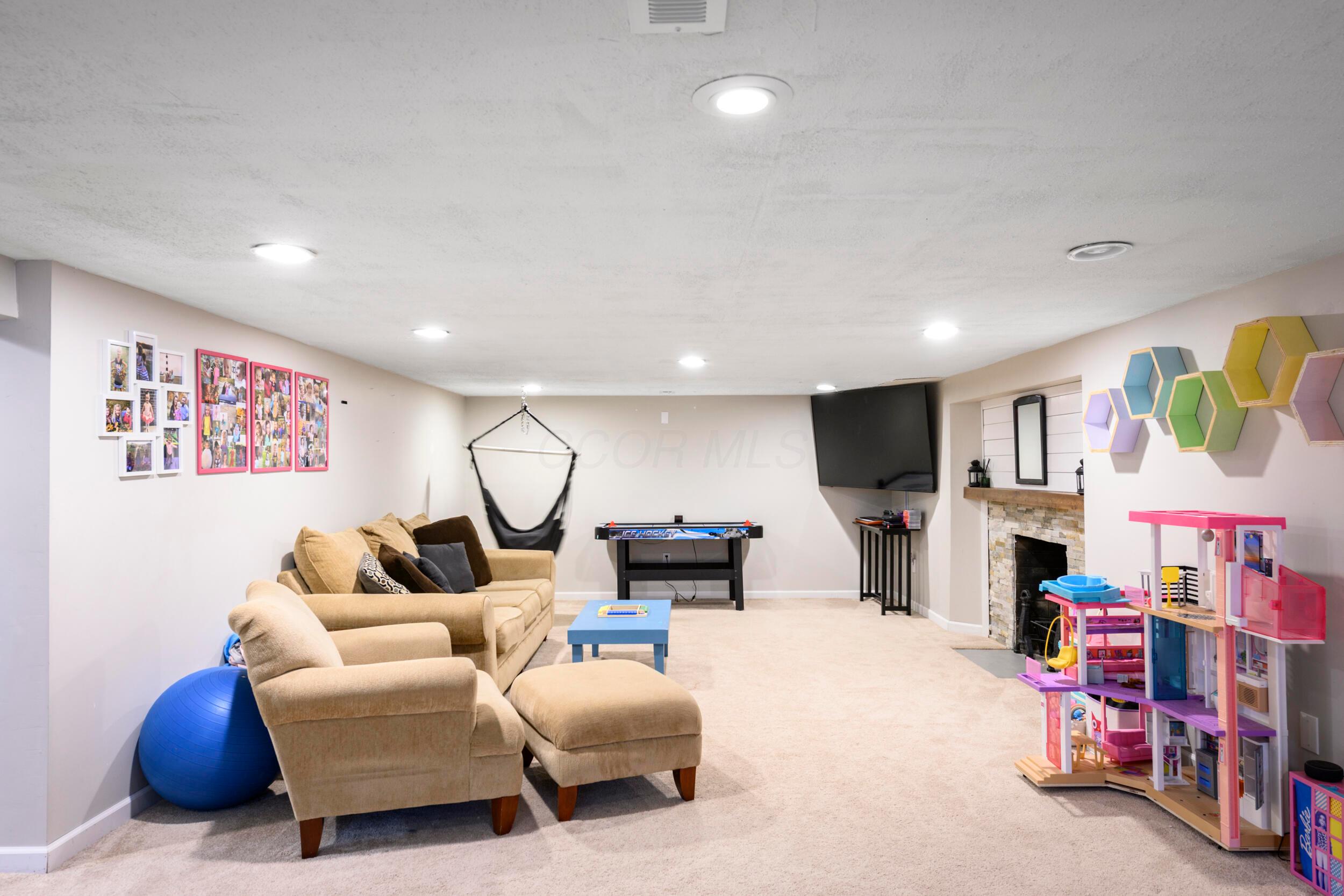 3131 Redding Road