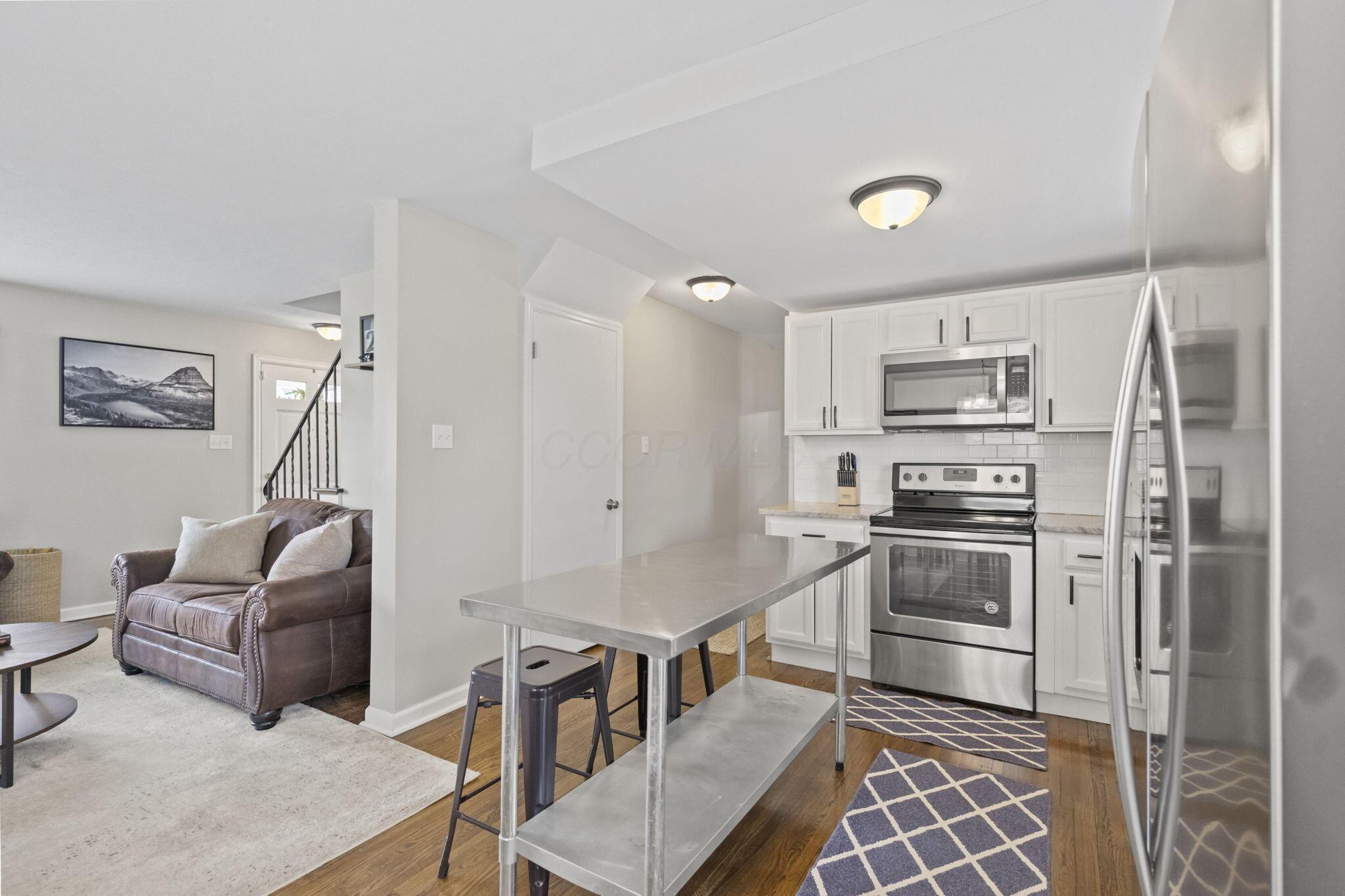 268 S Southampton Avenue