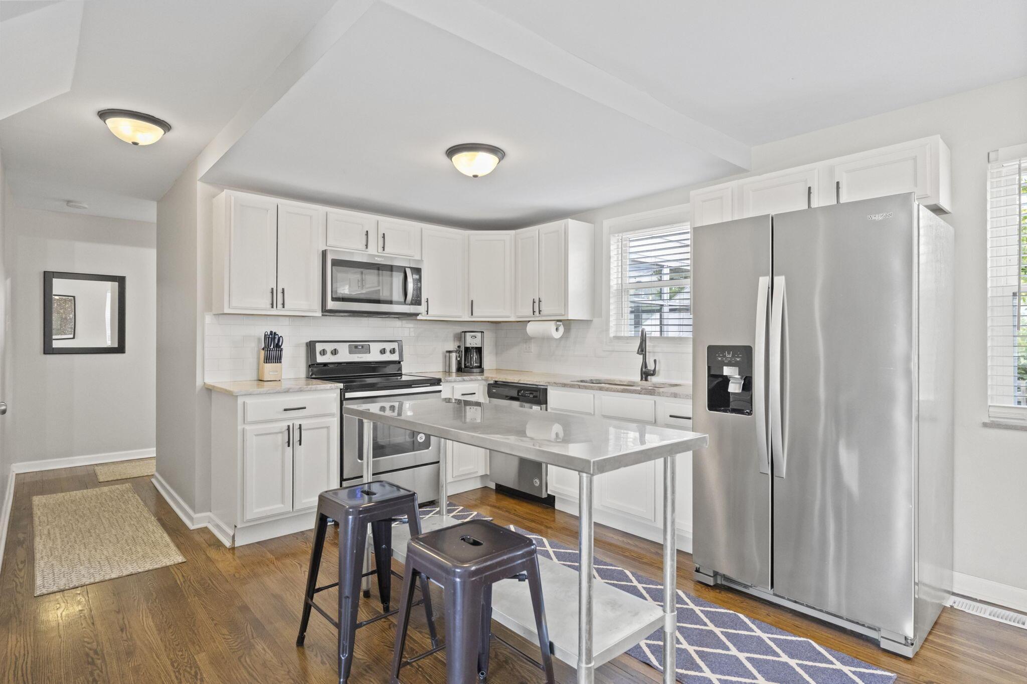 268 S Southampton Avenue