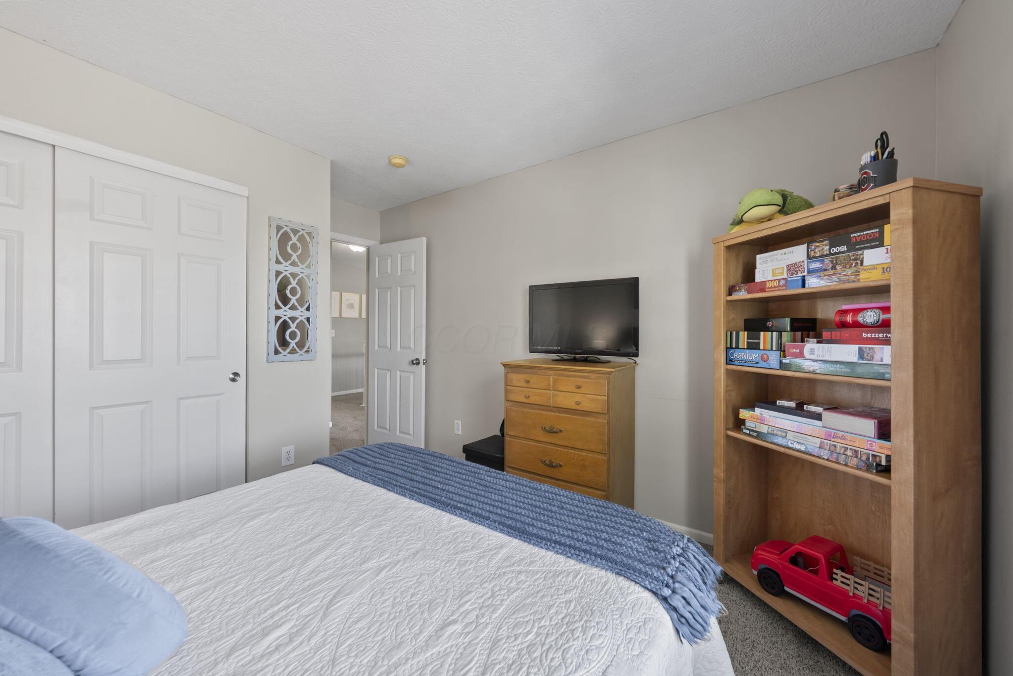 496 Fullers Circle