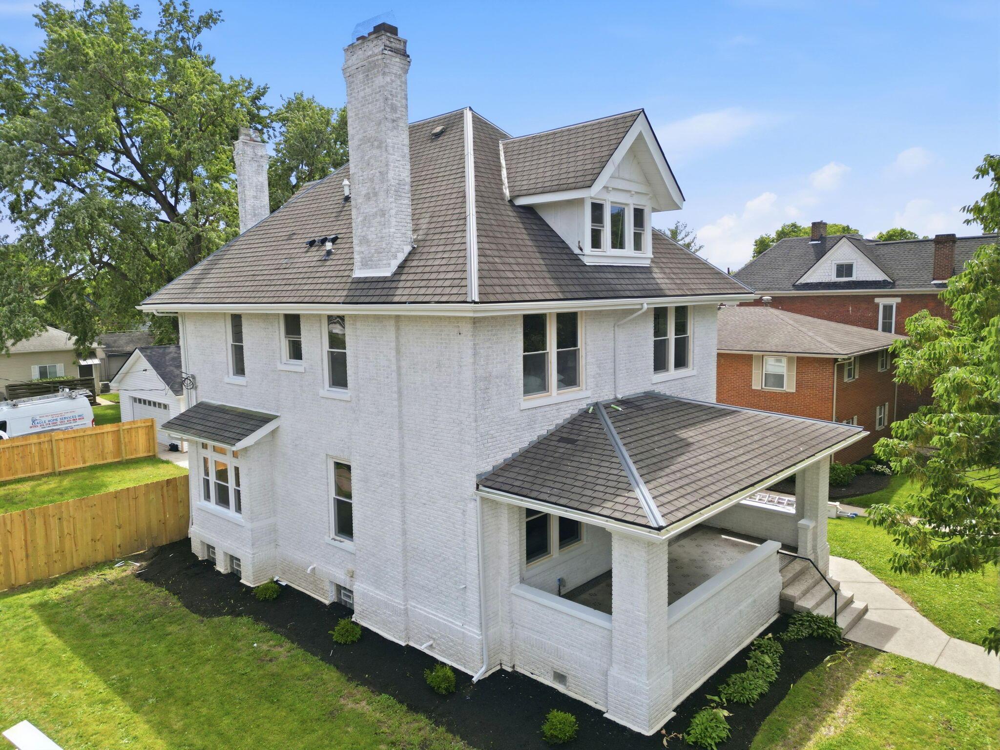 299 Thurman Avenue
