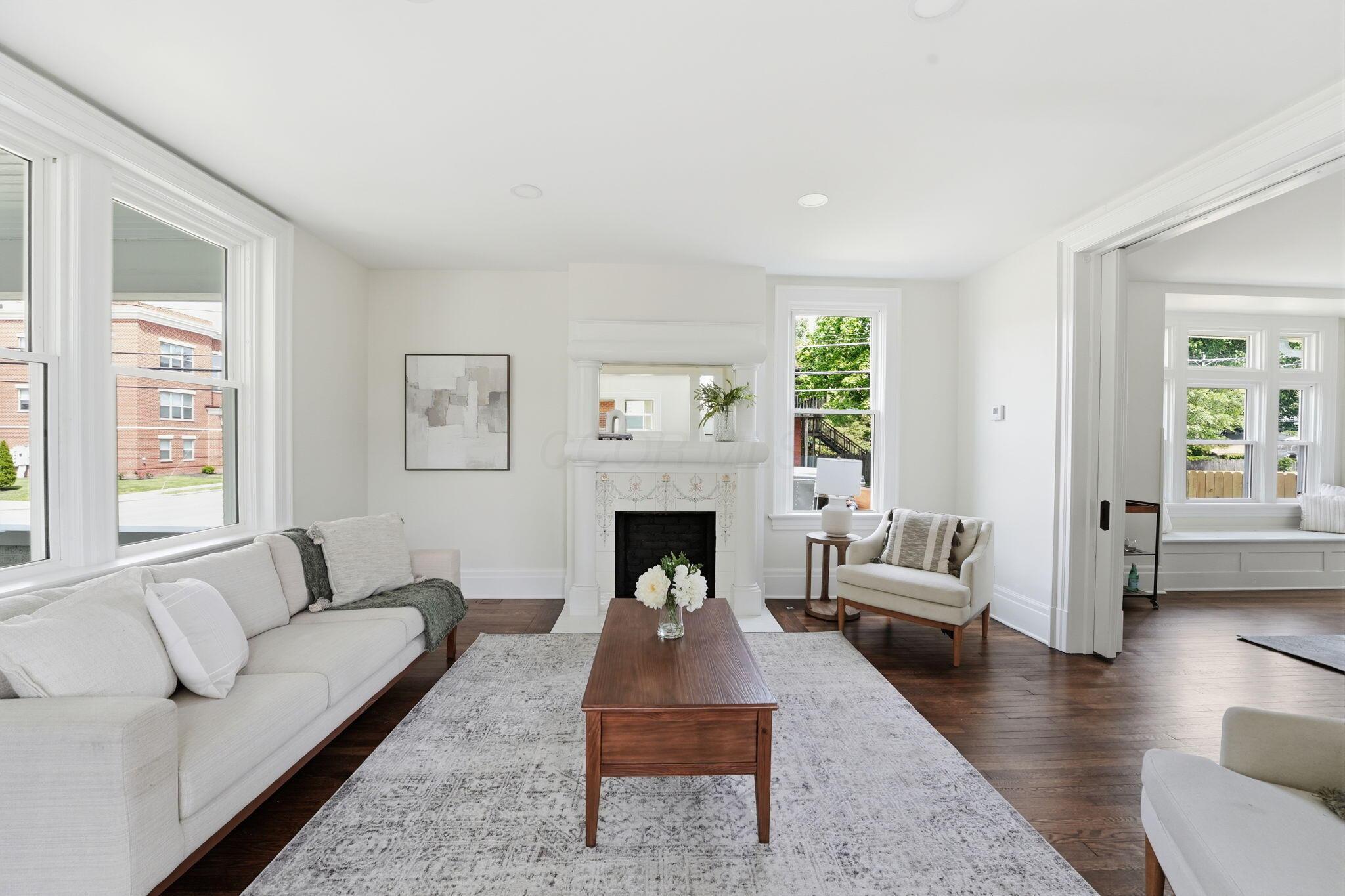 299 Thurman Avenue