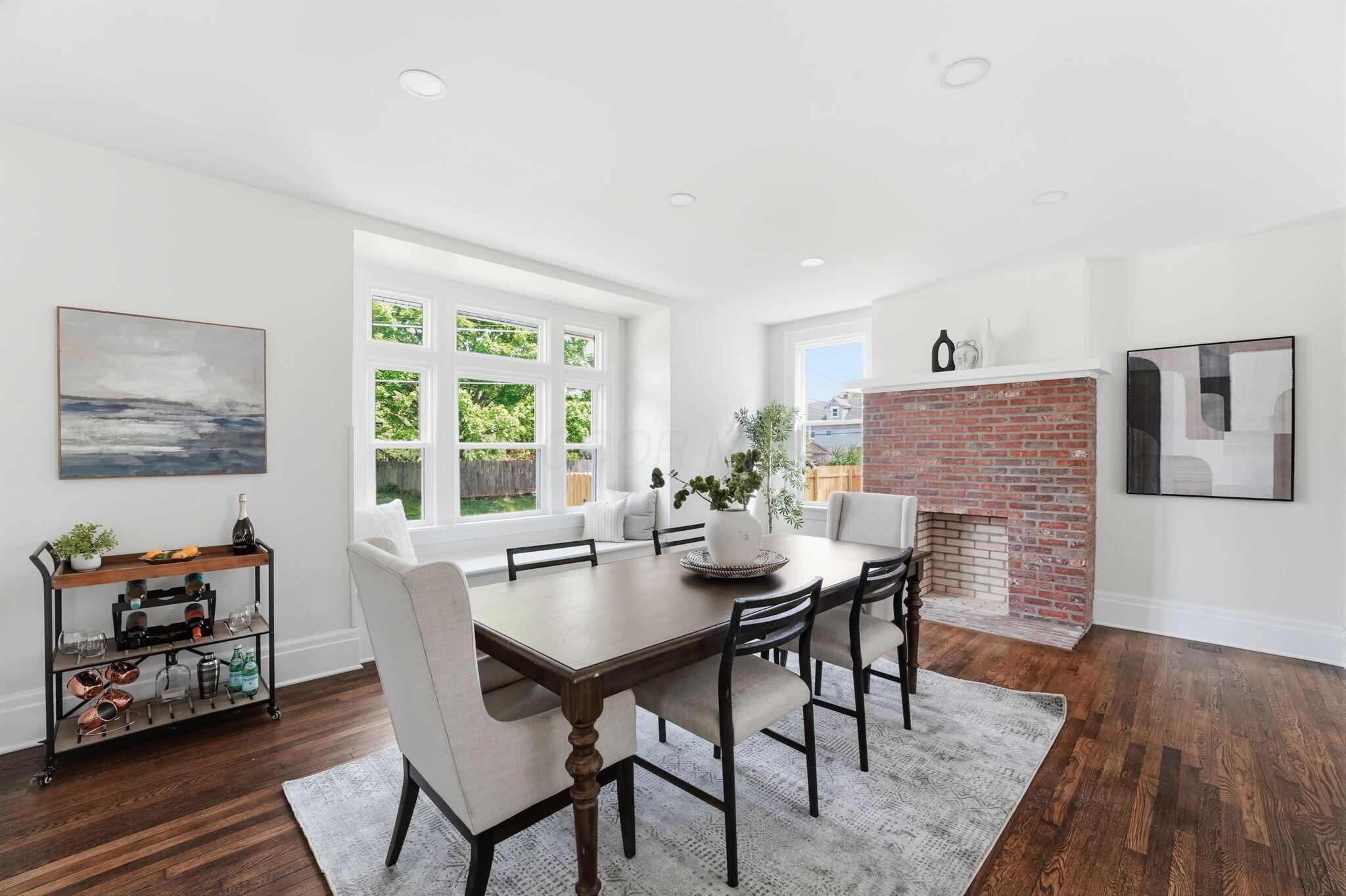 299 Thurman Avenue