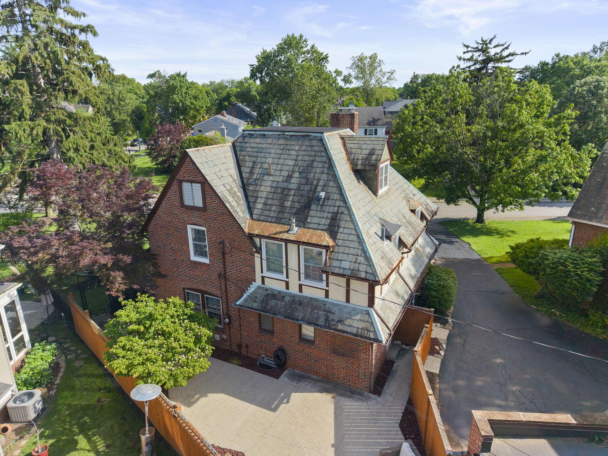 1872 Stanford Road