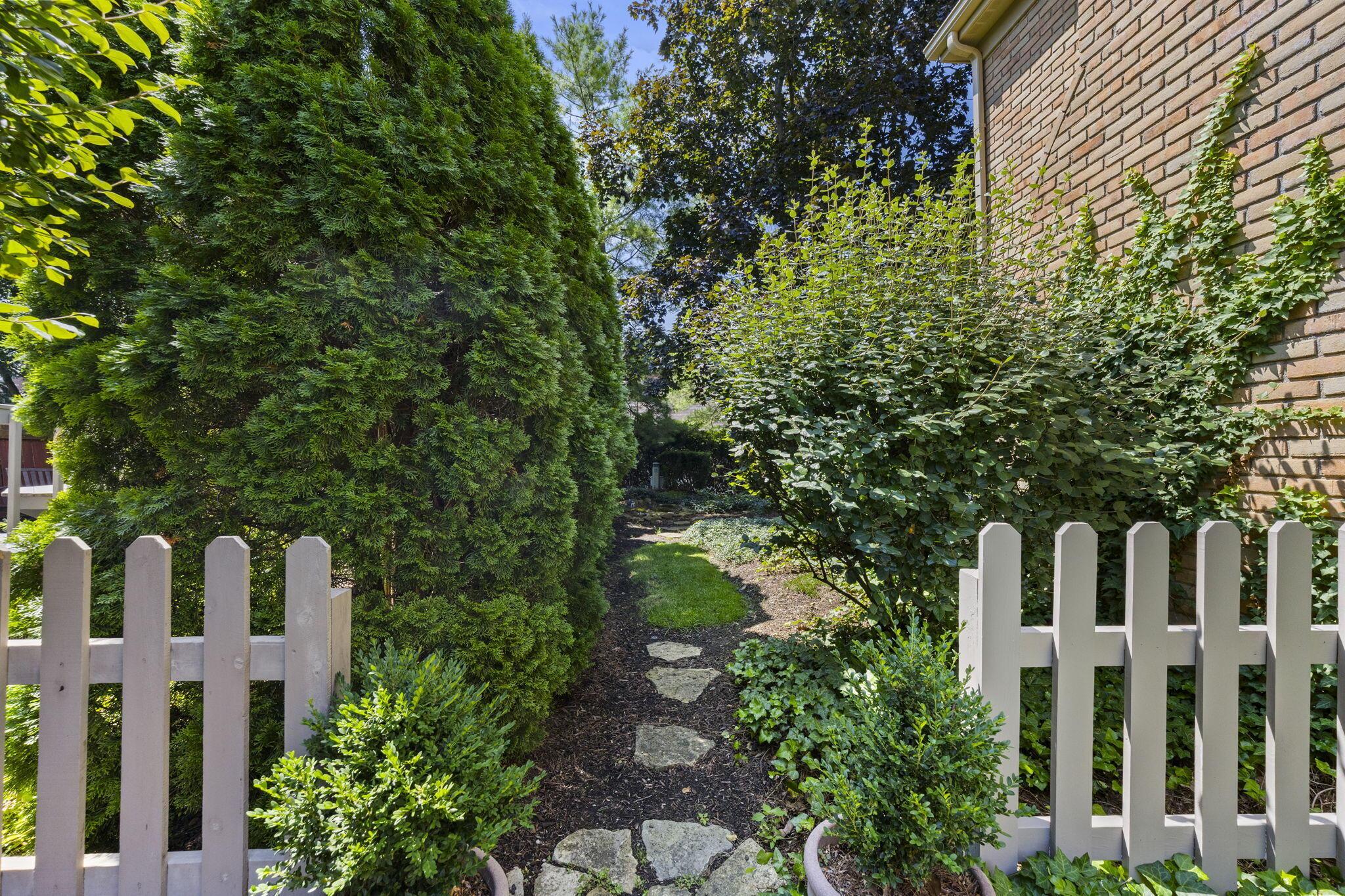 2213 Partlow Drive