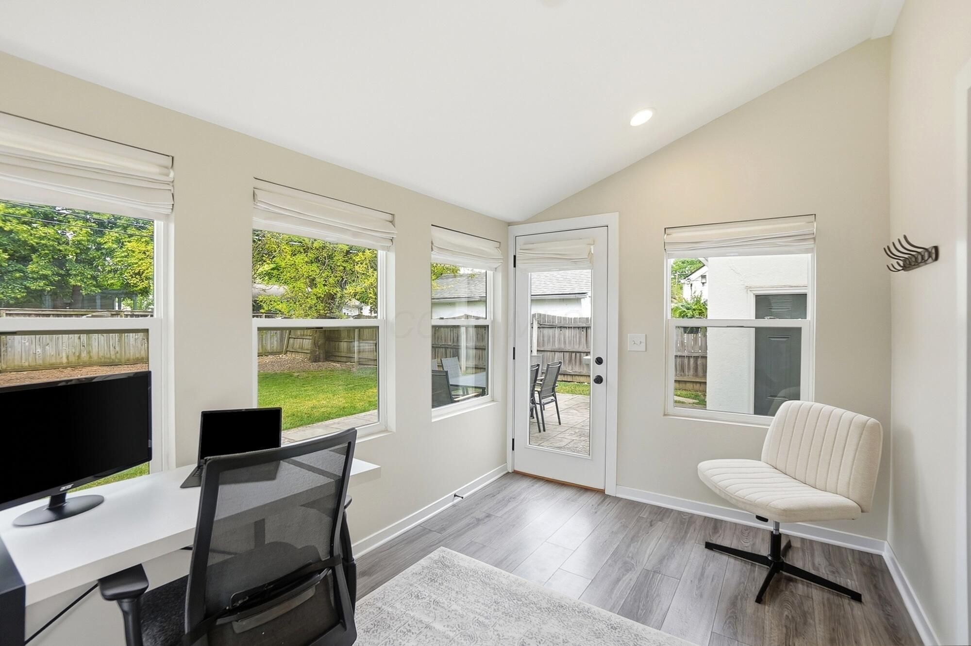 2180 Jervis Road