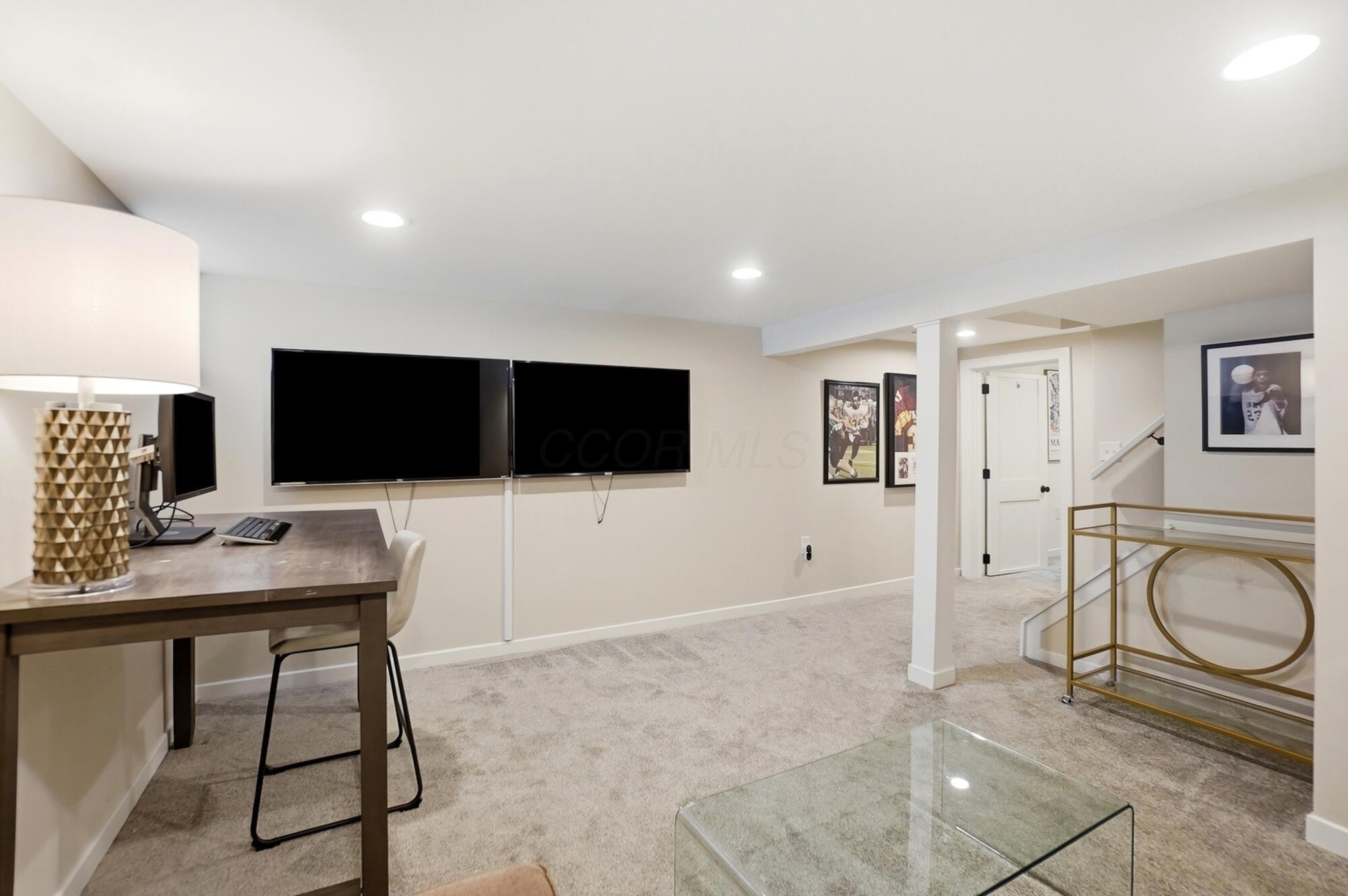 2180 Jervis Road