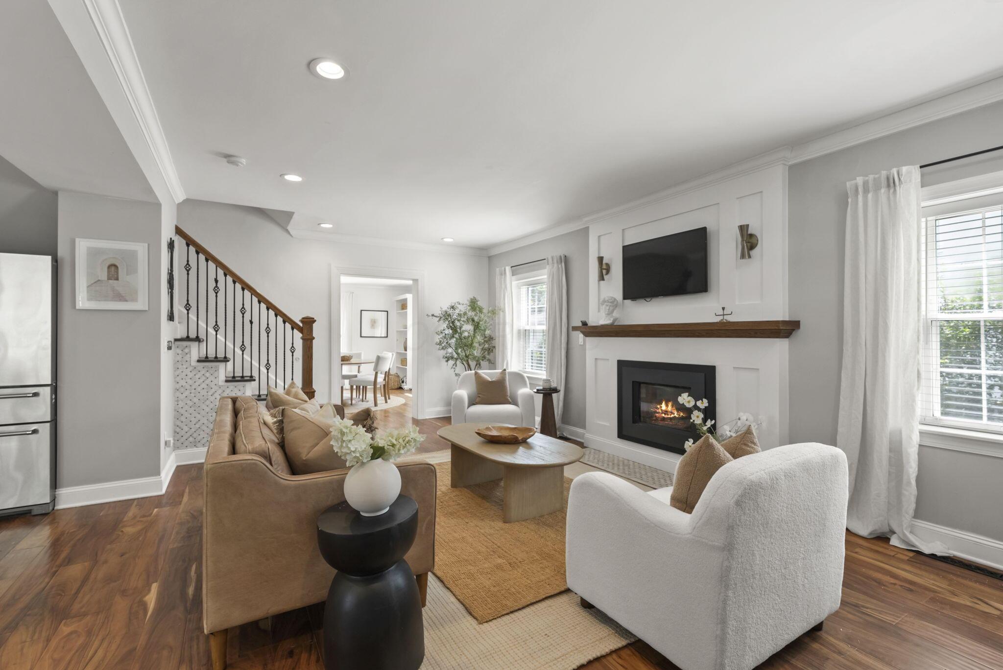 1279 Inglis Avenue