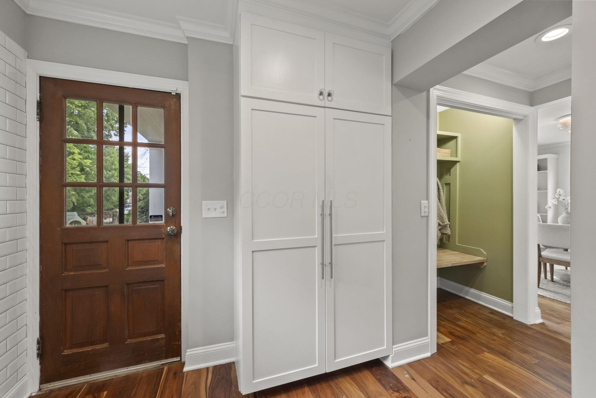 1279 Inglis Avenue