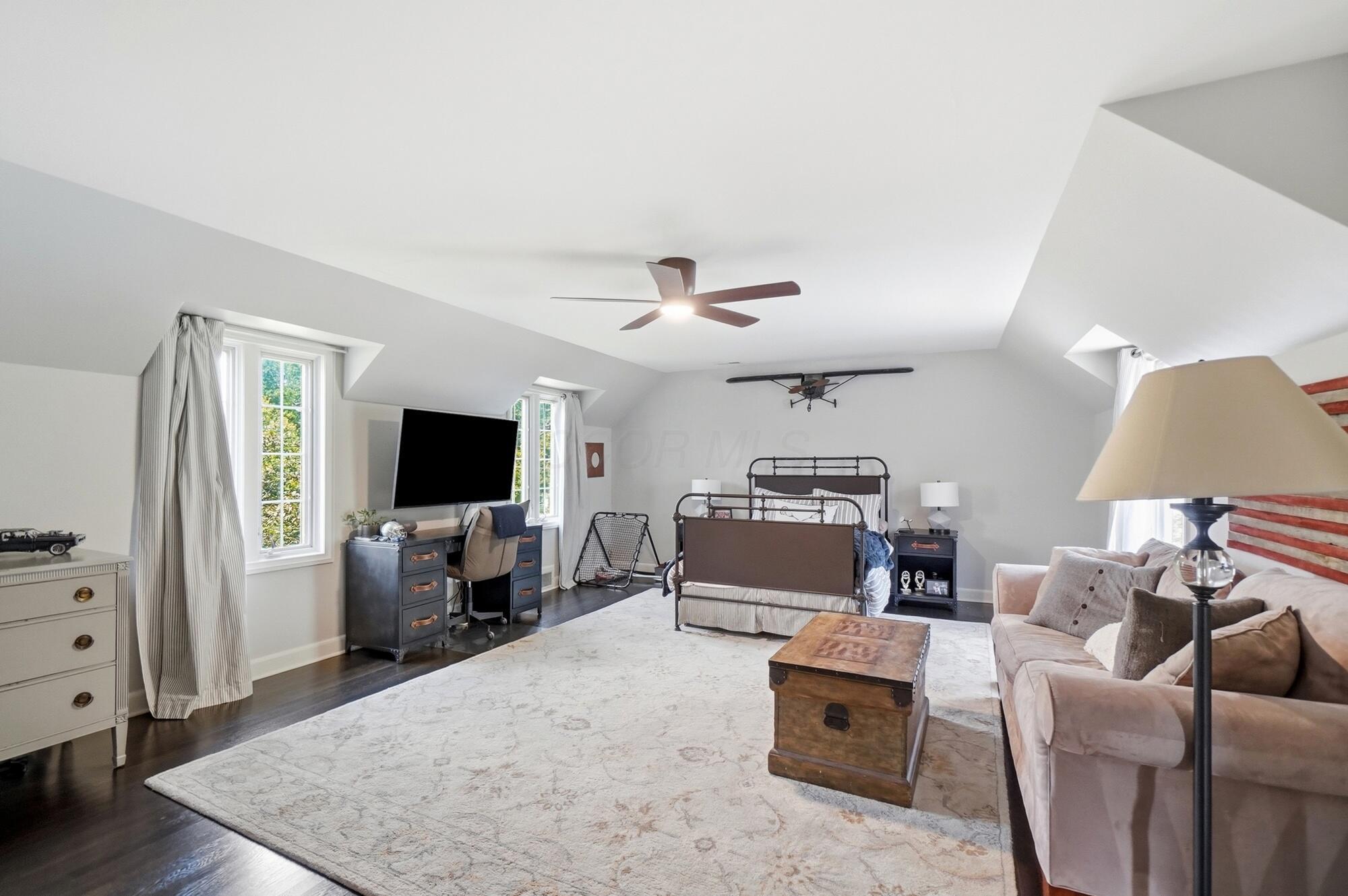 2656 Tremont Road