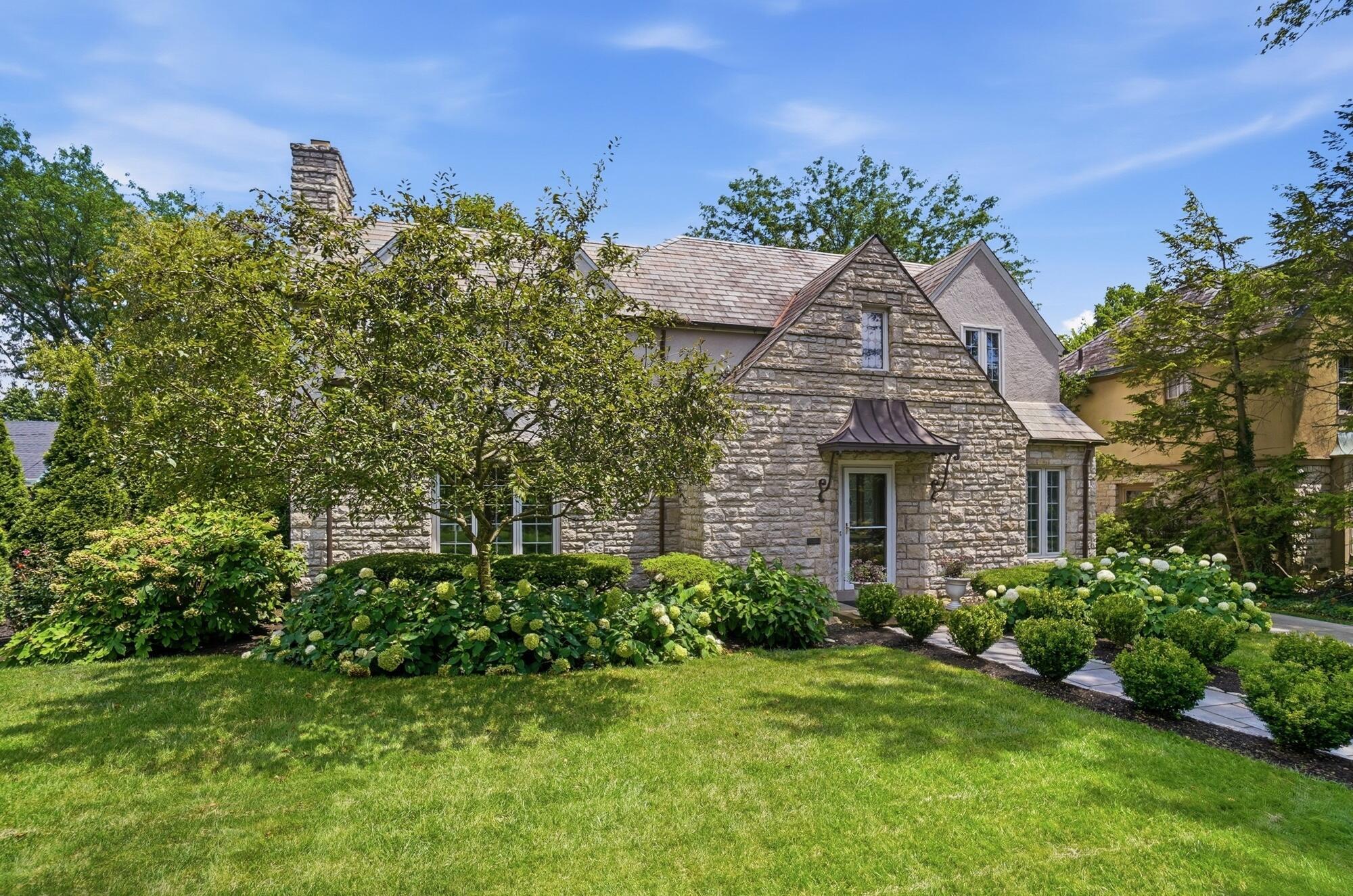 2656 Tremont Road