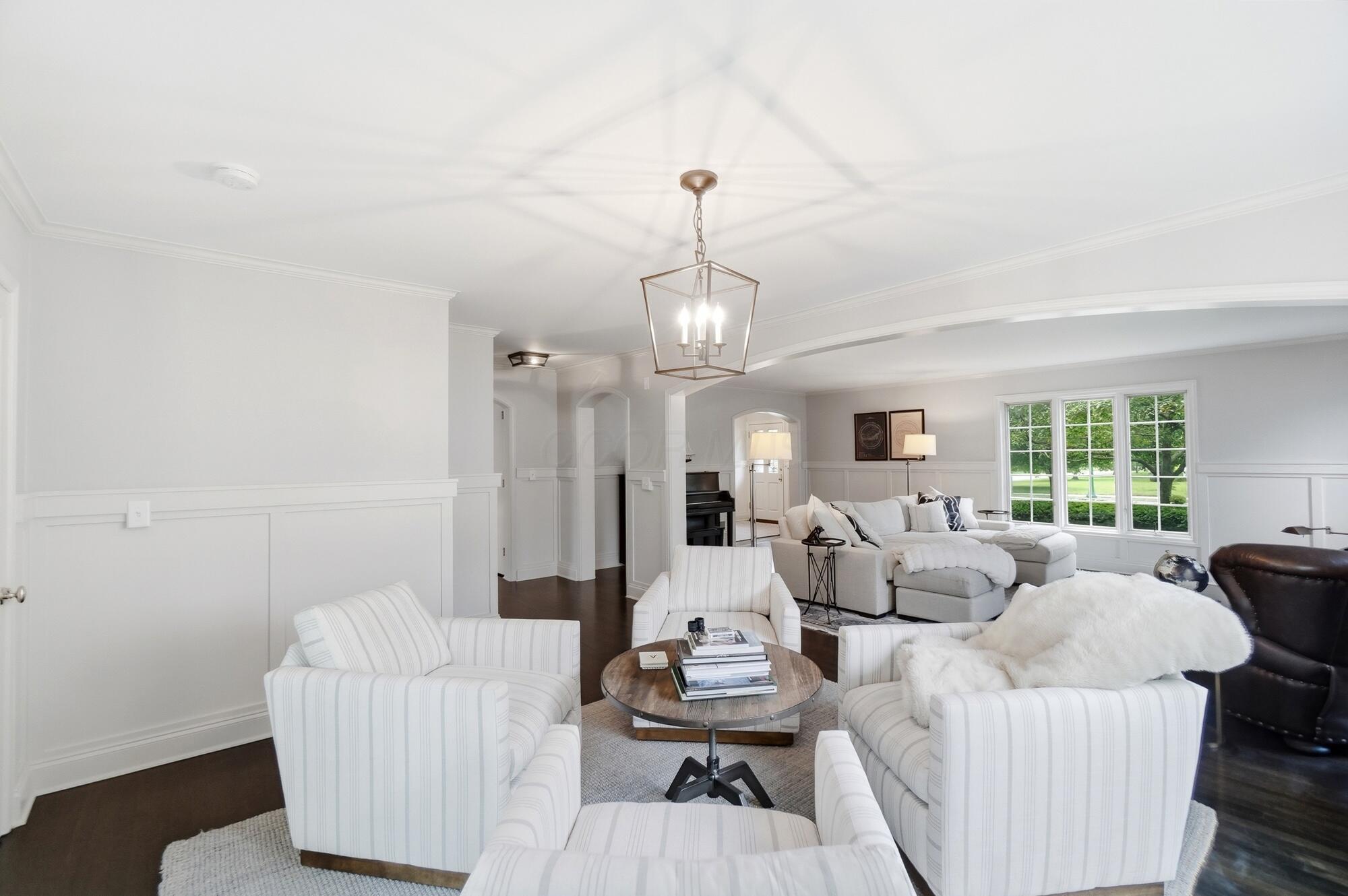 2656 Tremont Road