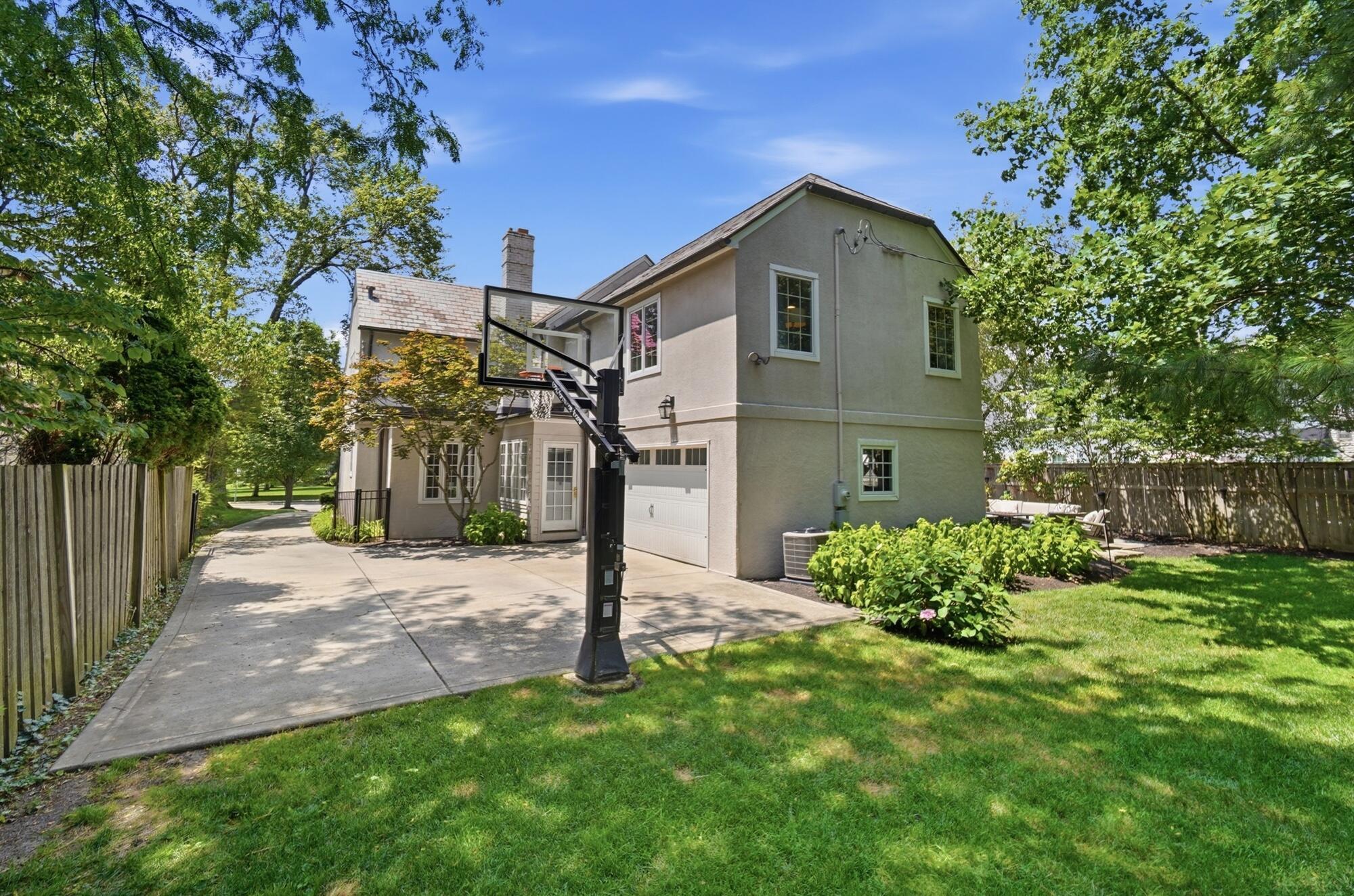 2656 Tremont Road